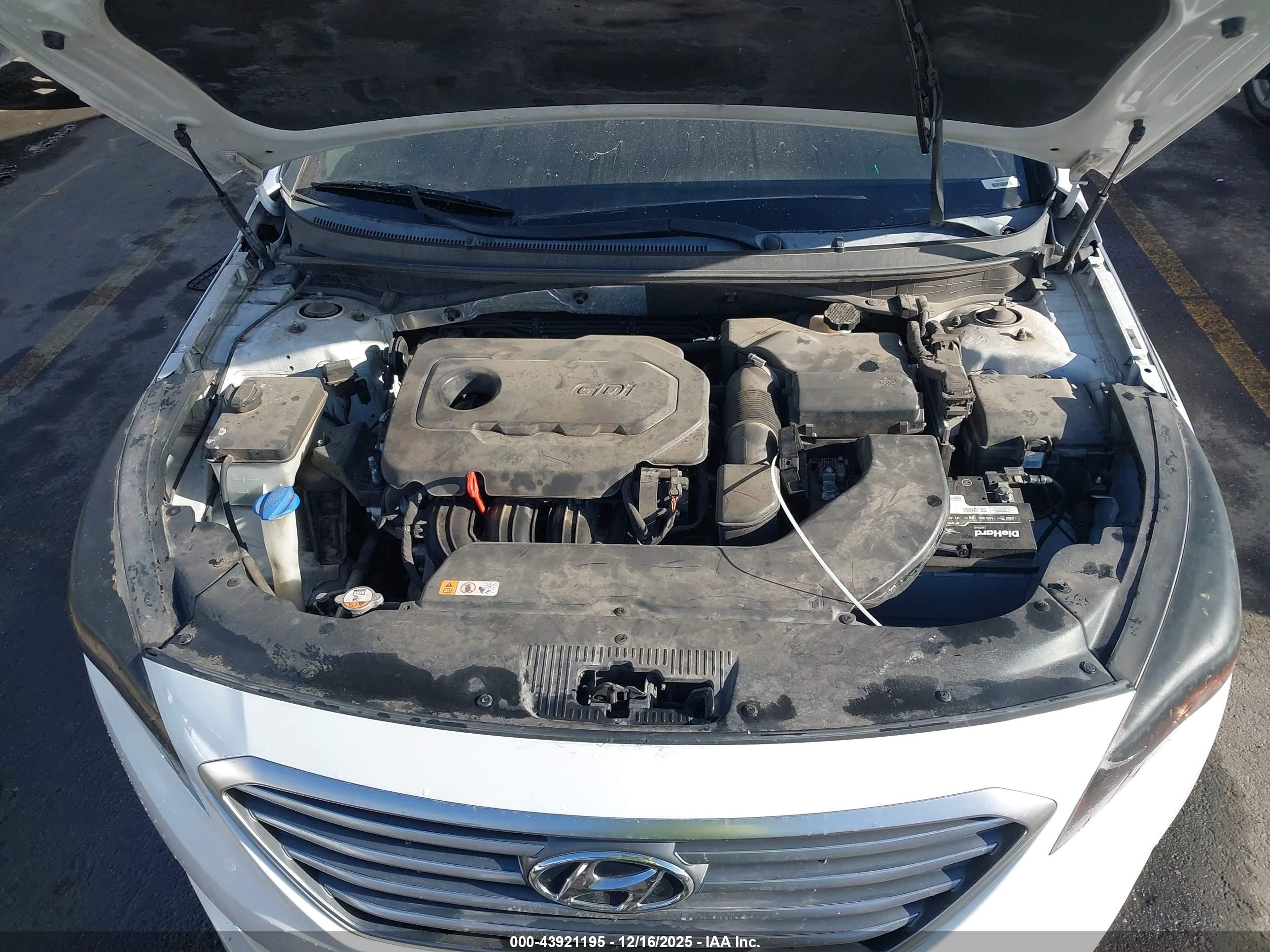 HYUNDAI SONATA image 10