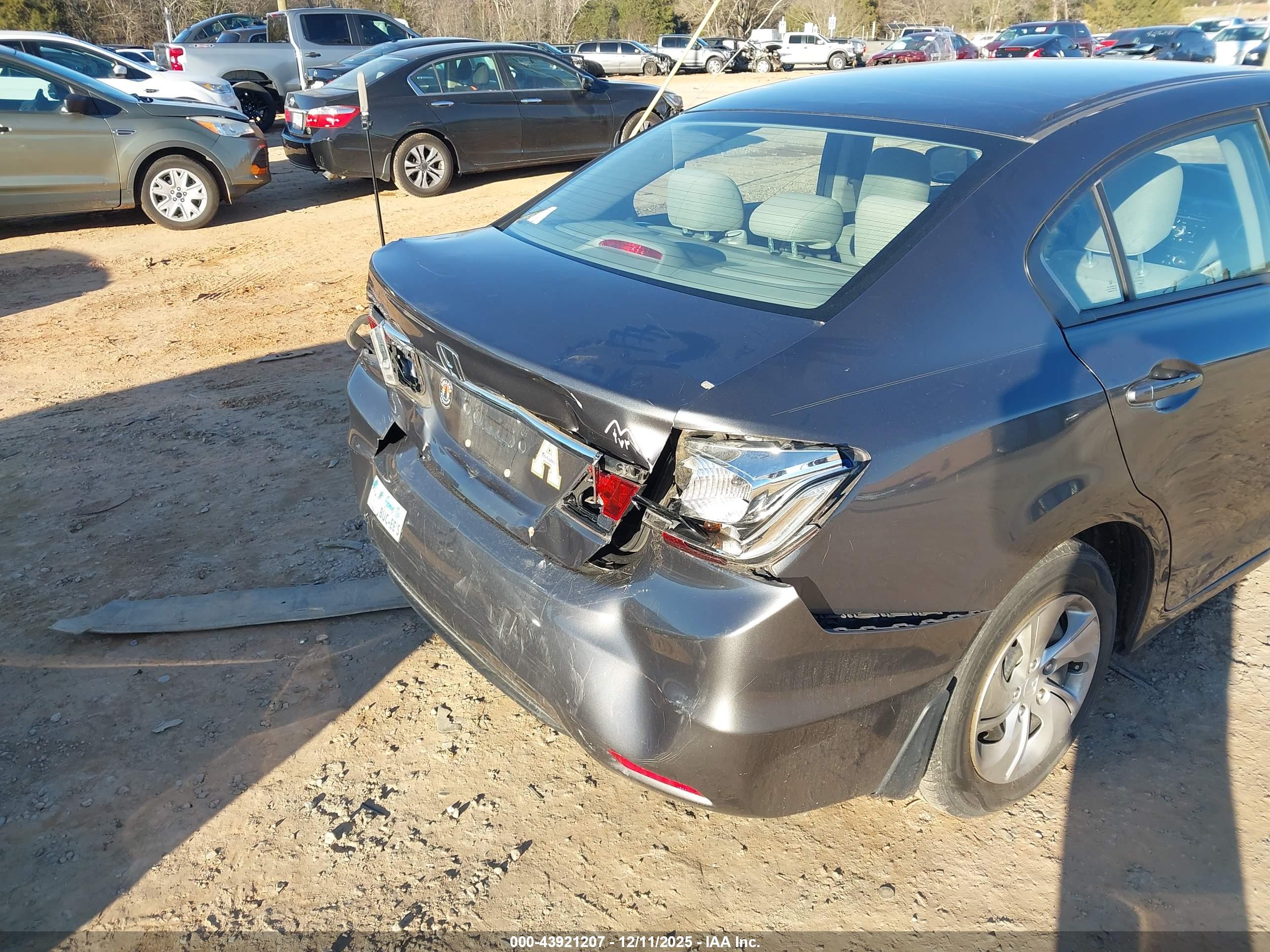 HONDA CIVIC image 6