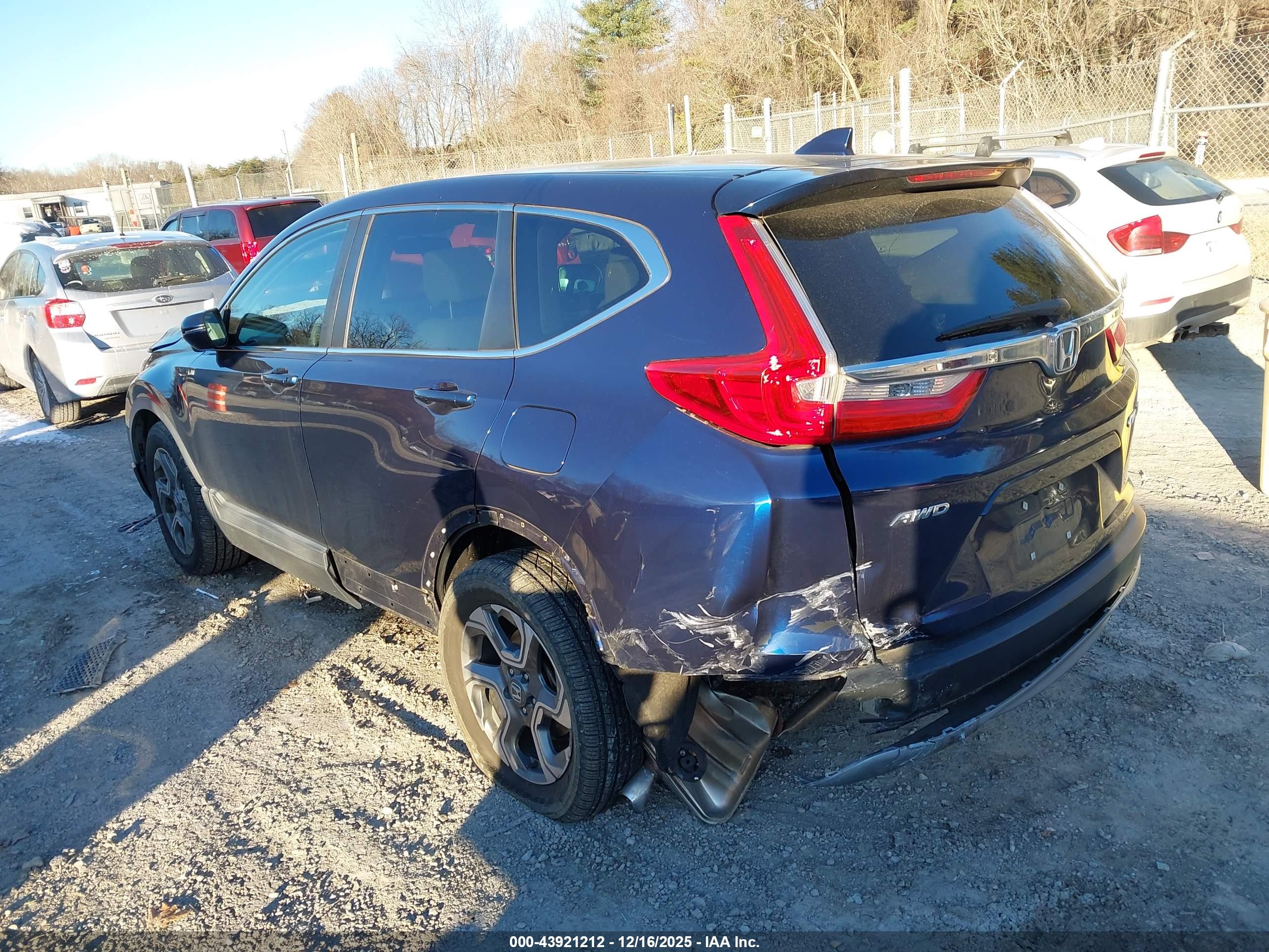 HONDA CR-V image 3