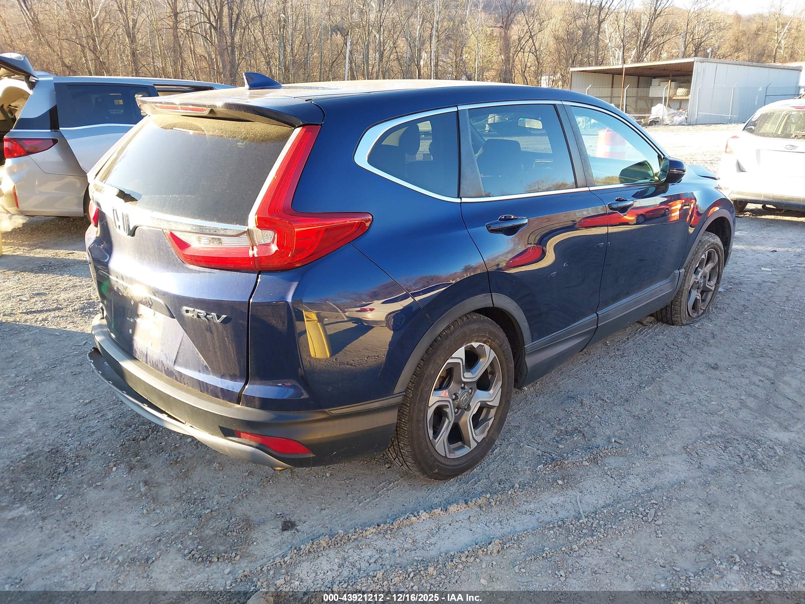 HONDA CR-V image 4
