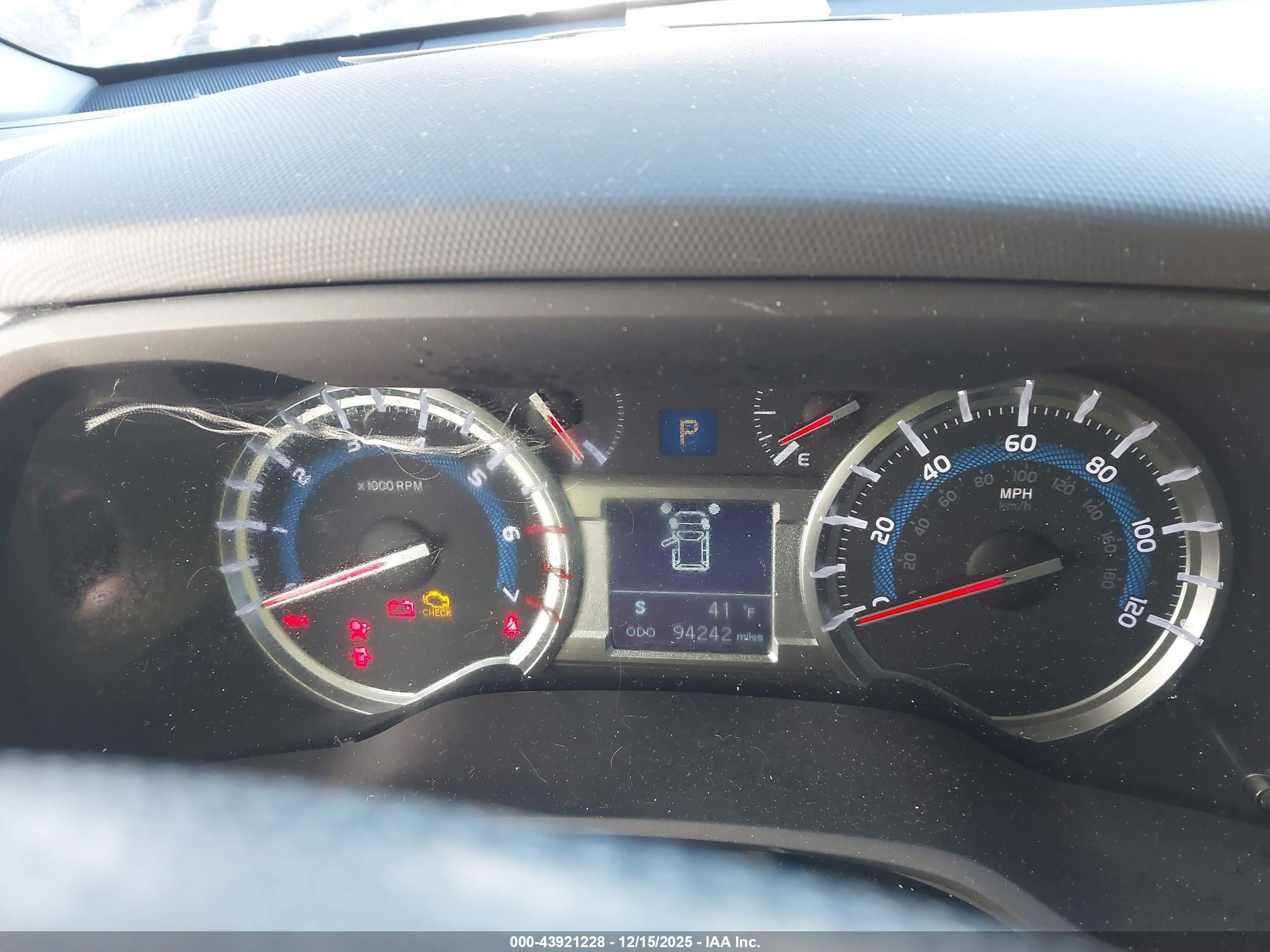 TOYOTA 4RUNNER image 7
