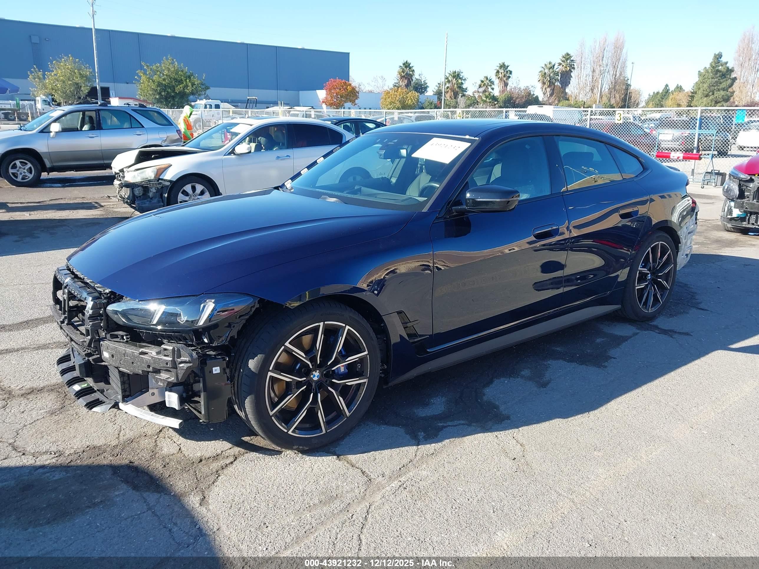 BMW I4 image 2