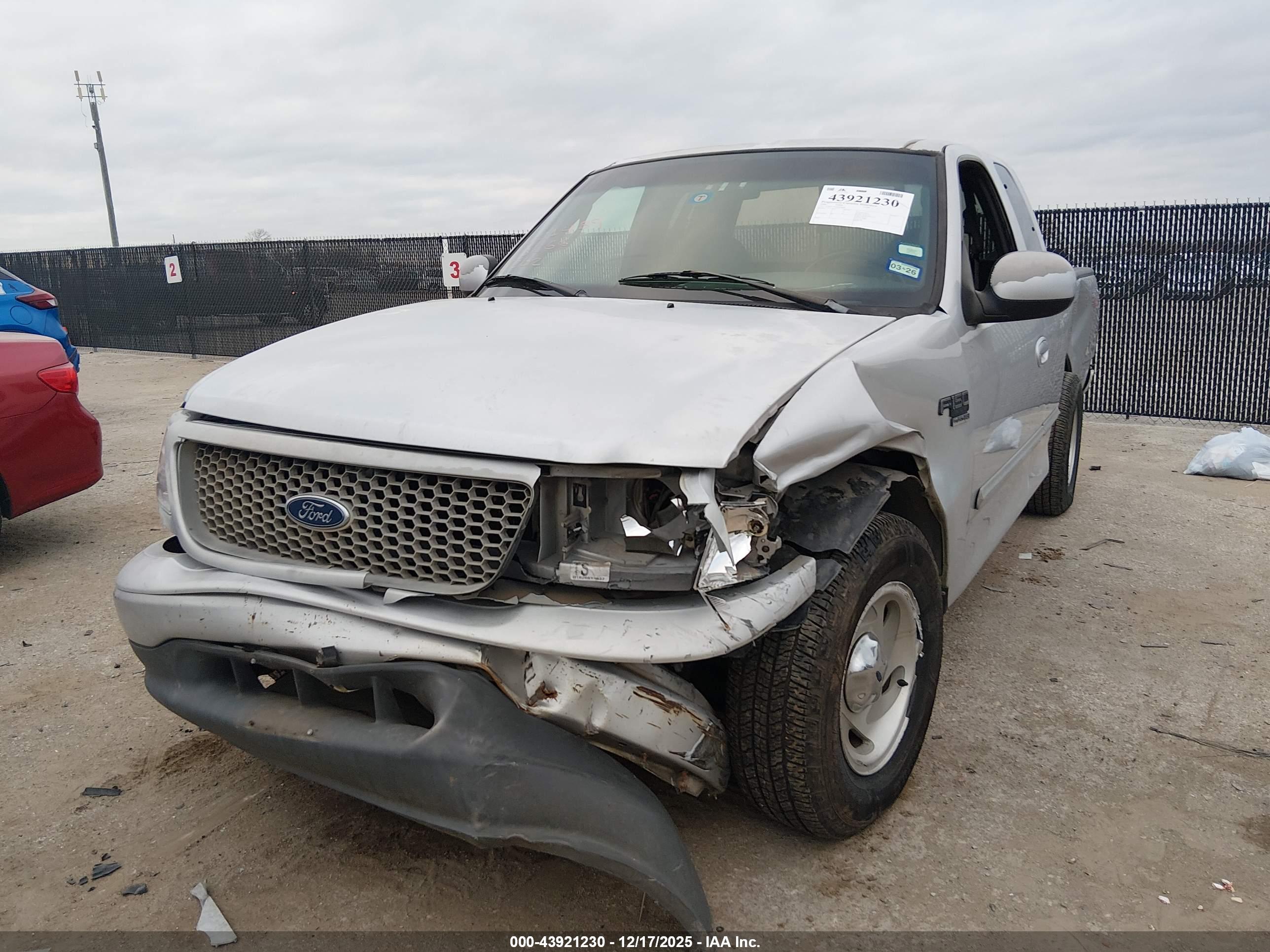 FORD F-150 image 2