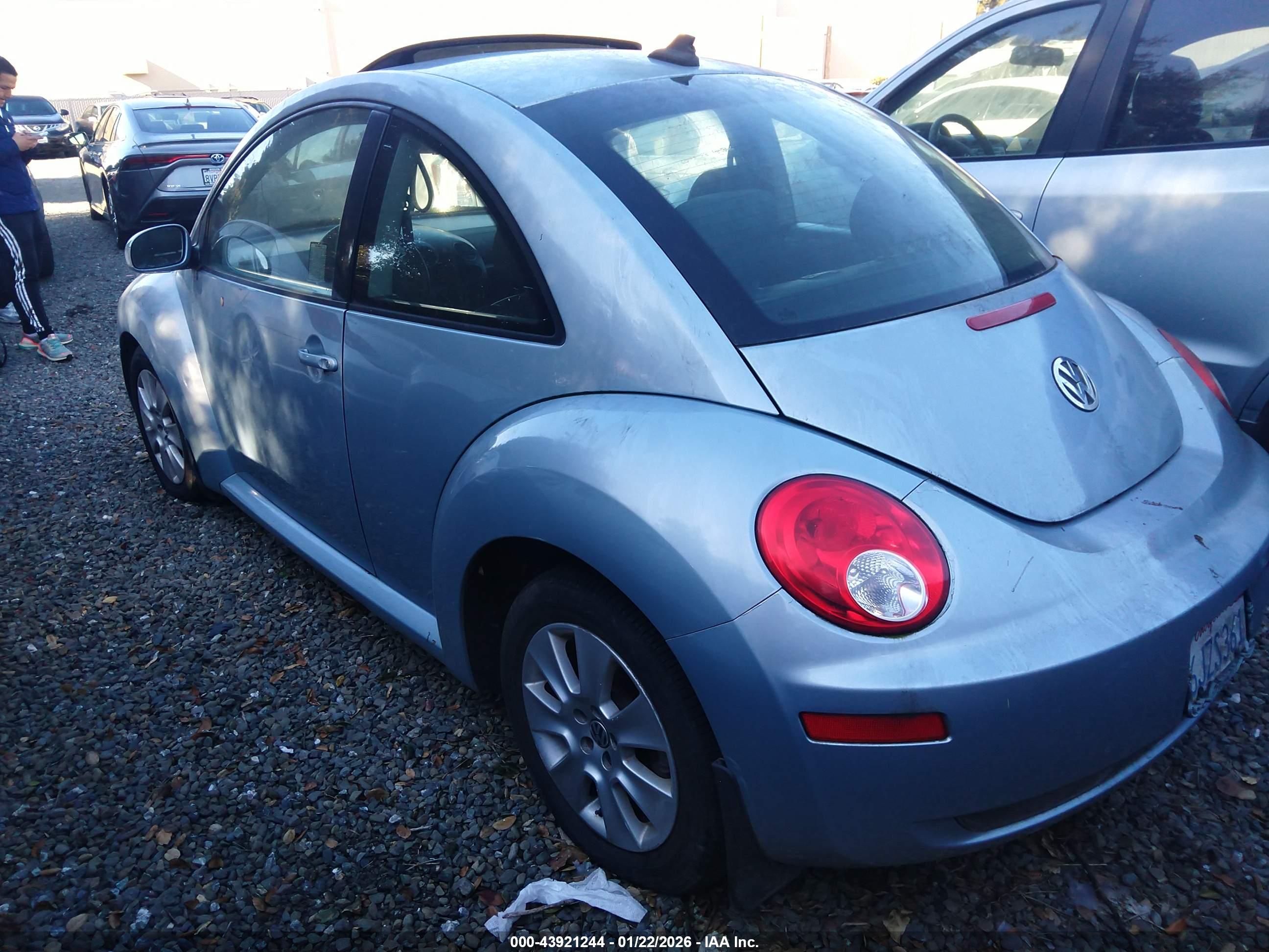 VOLKSWAGEN NEW image 3
