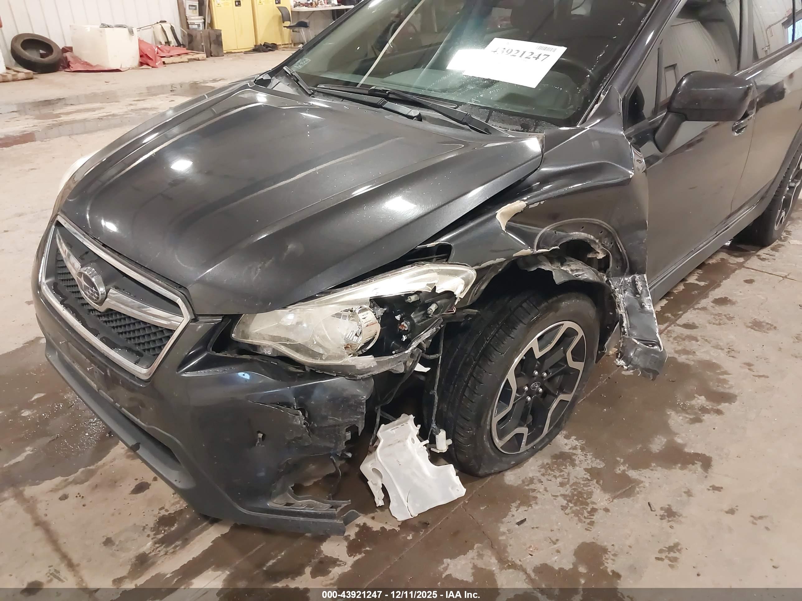 SUBARU CROSSTREK image 6