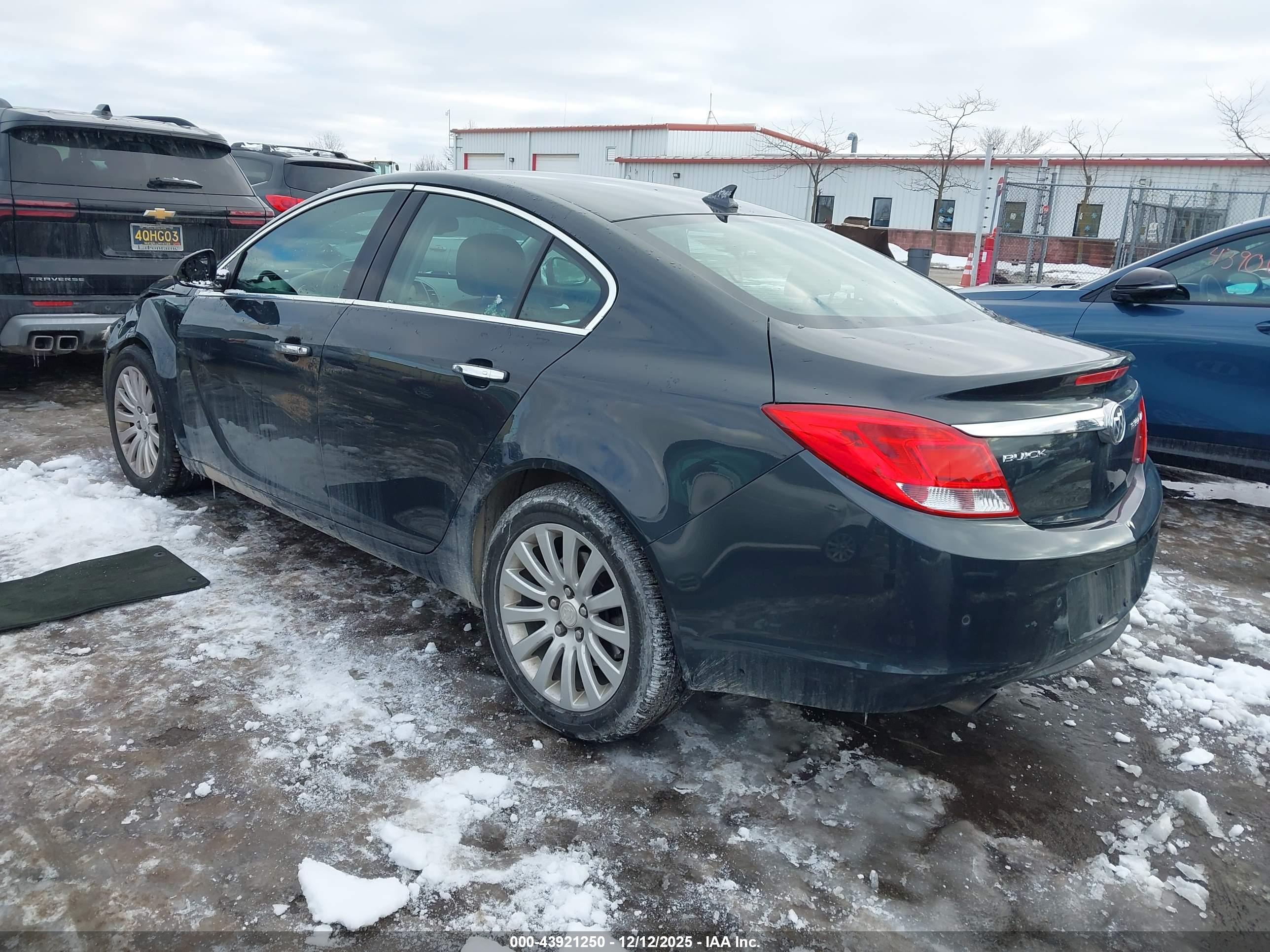 BUICK REGAL image 3