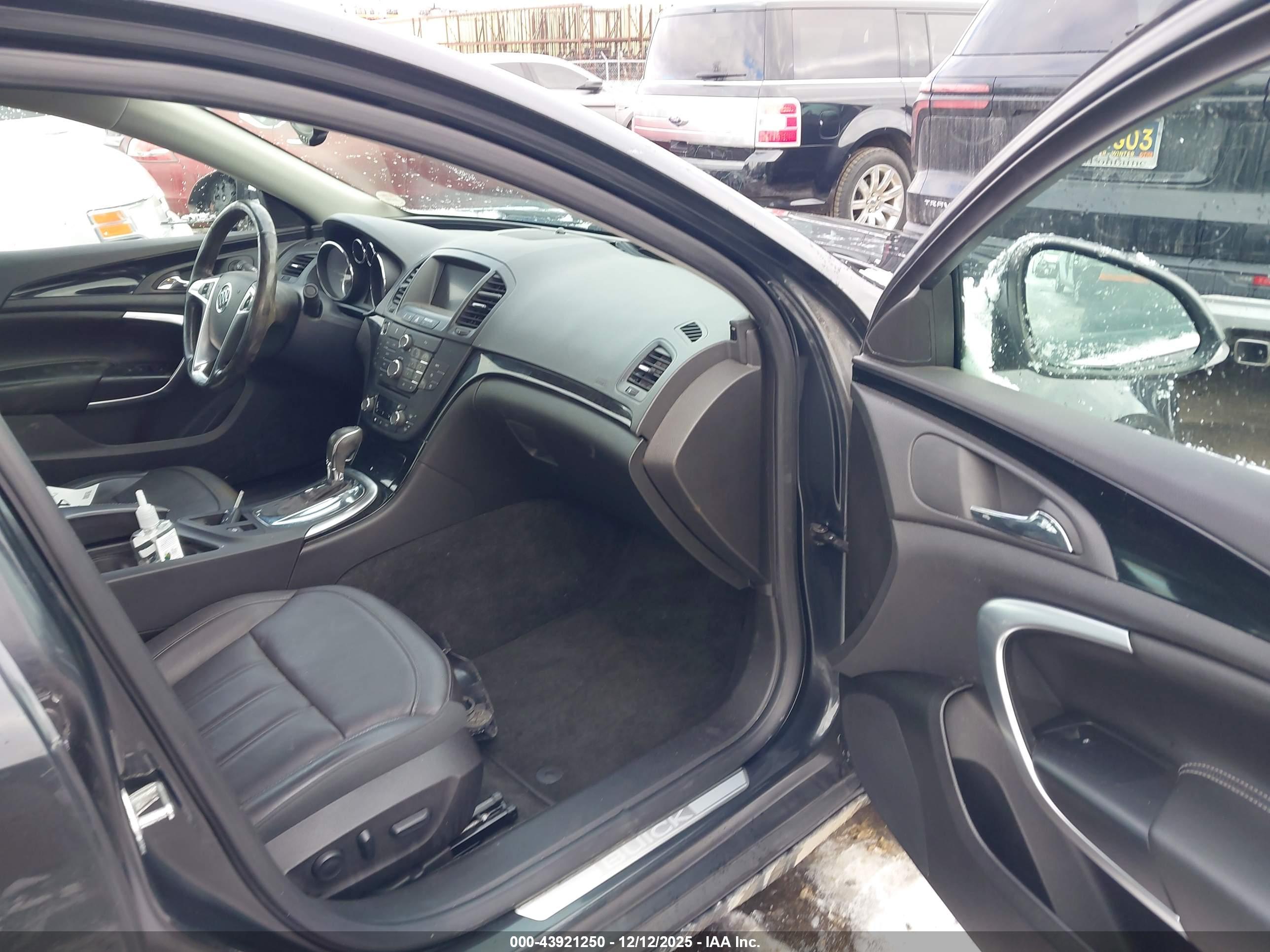 BUICK REGAL image 5