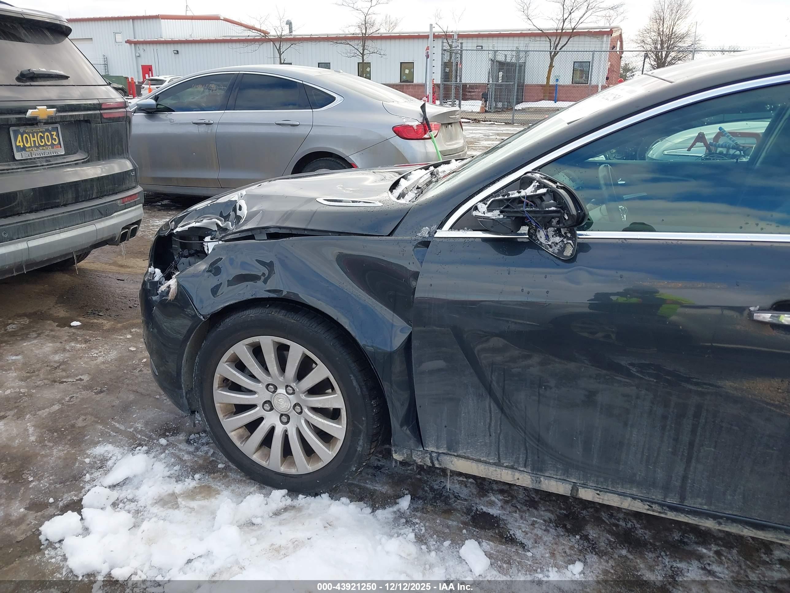BUICK REGAL image 6