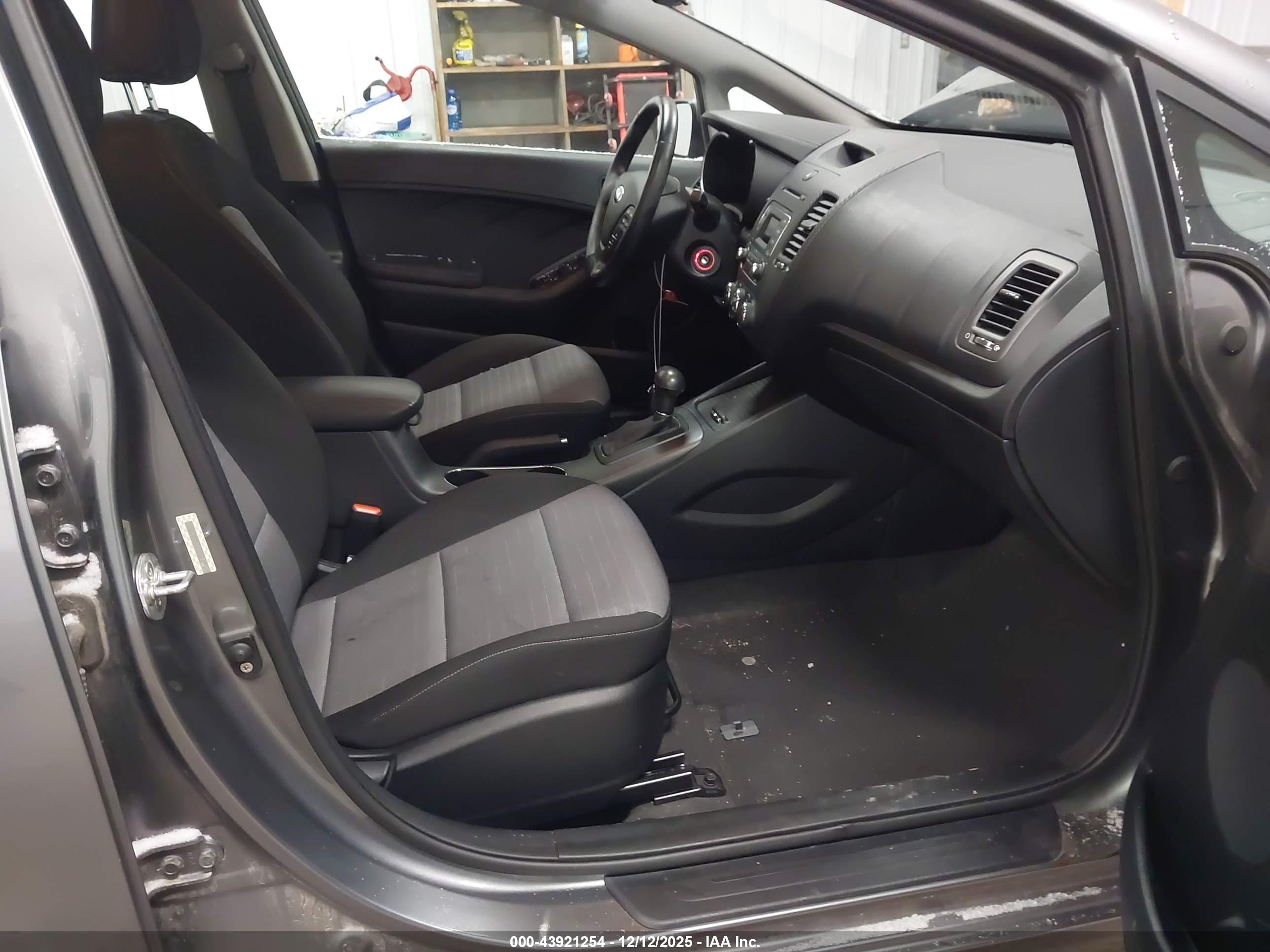 KIA FORTE image 5