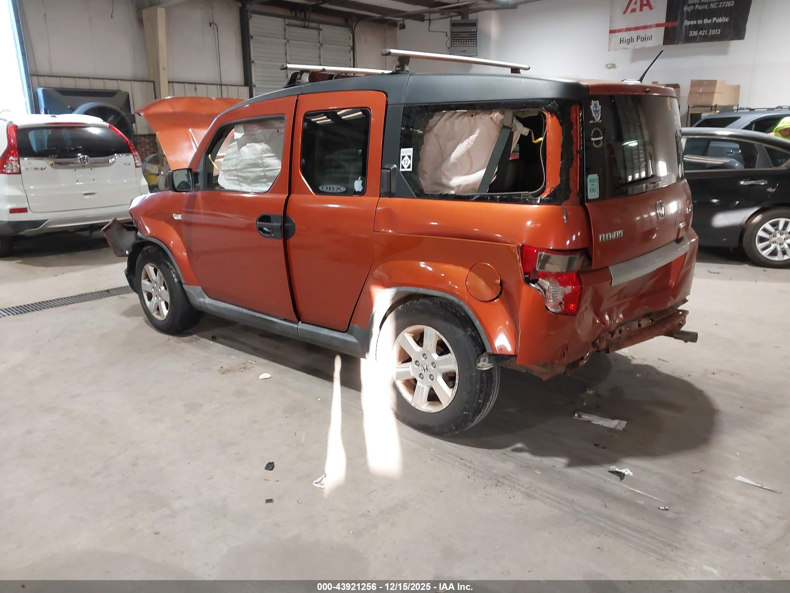 HONDA ELEMENT image 3