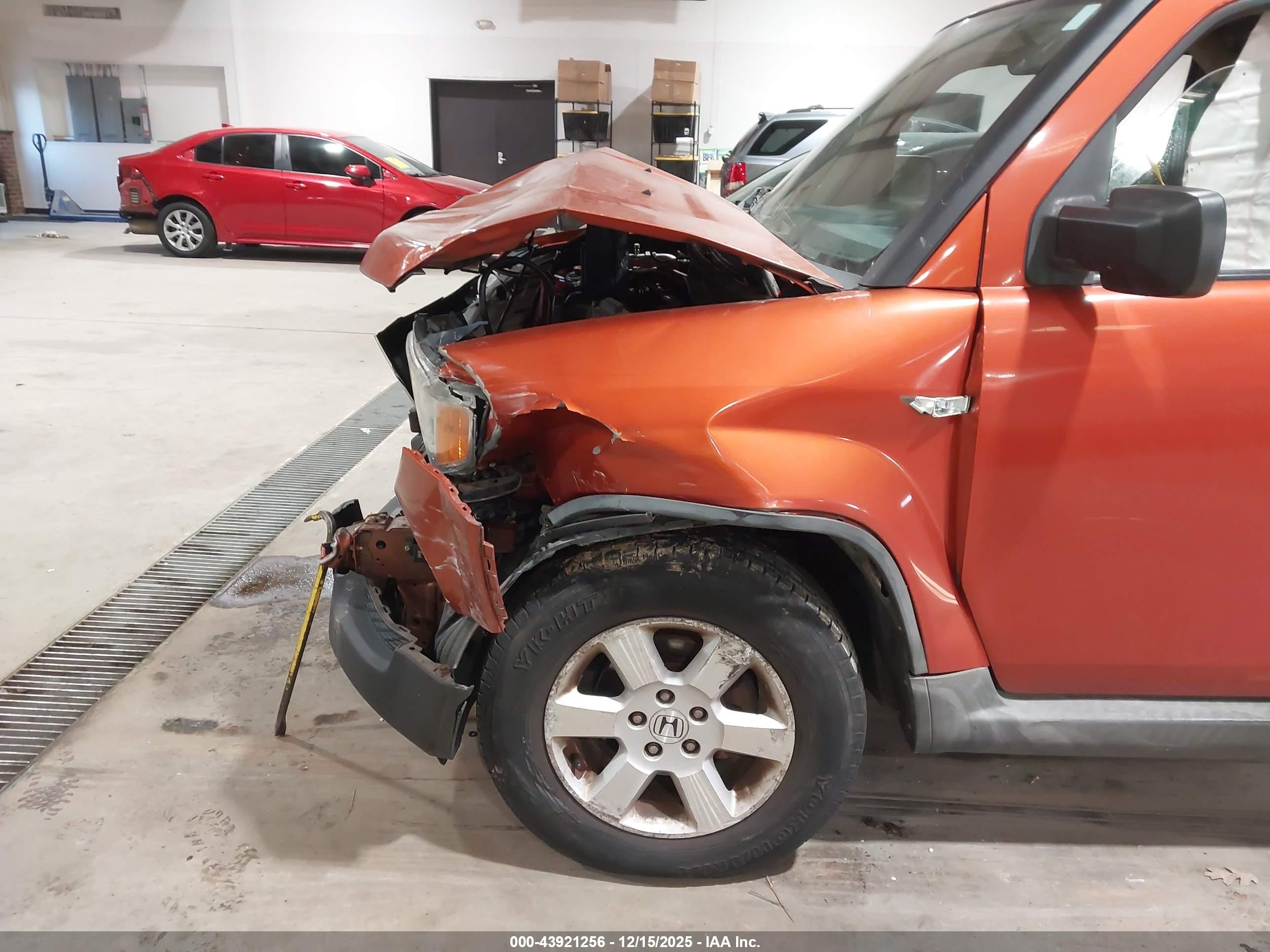 HONDA ELEMENT image 6