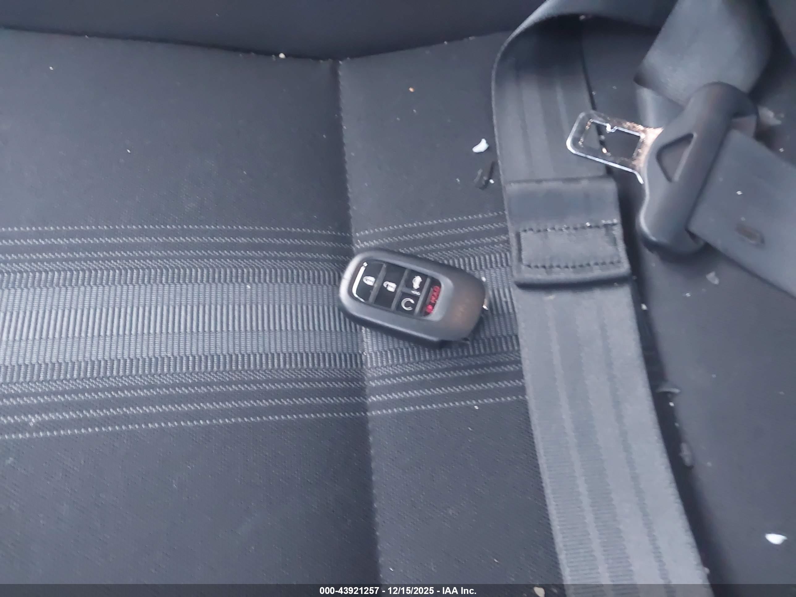HONDA CIVIC image 11