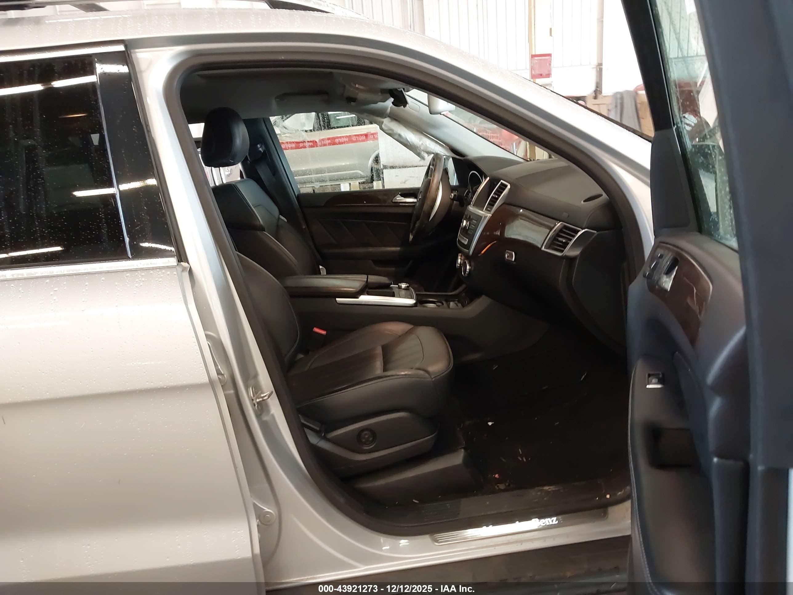 MERCEDES-BENZ GL image 5