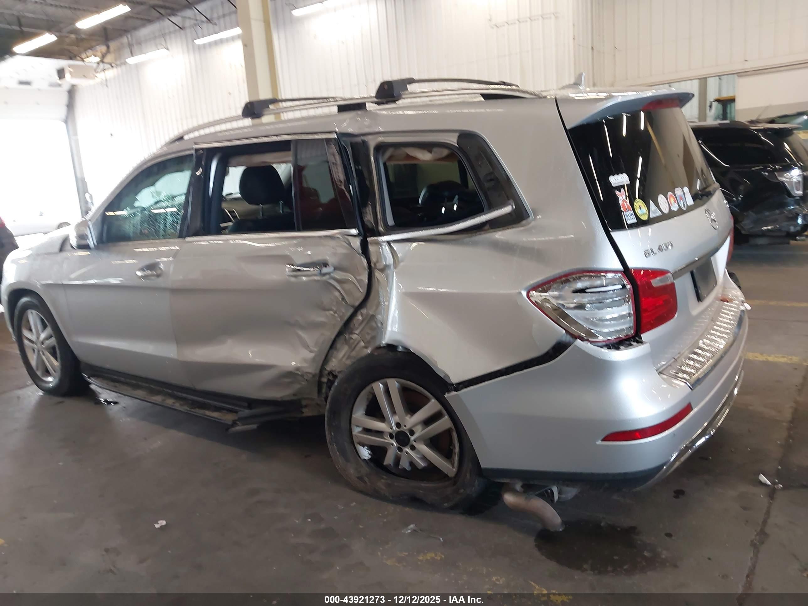MERCEDES-BENZ GL image 6