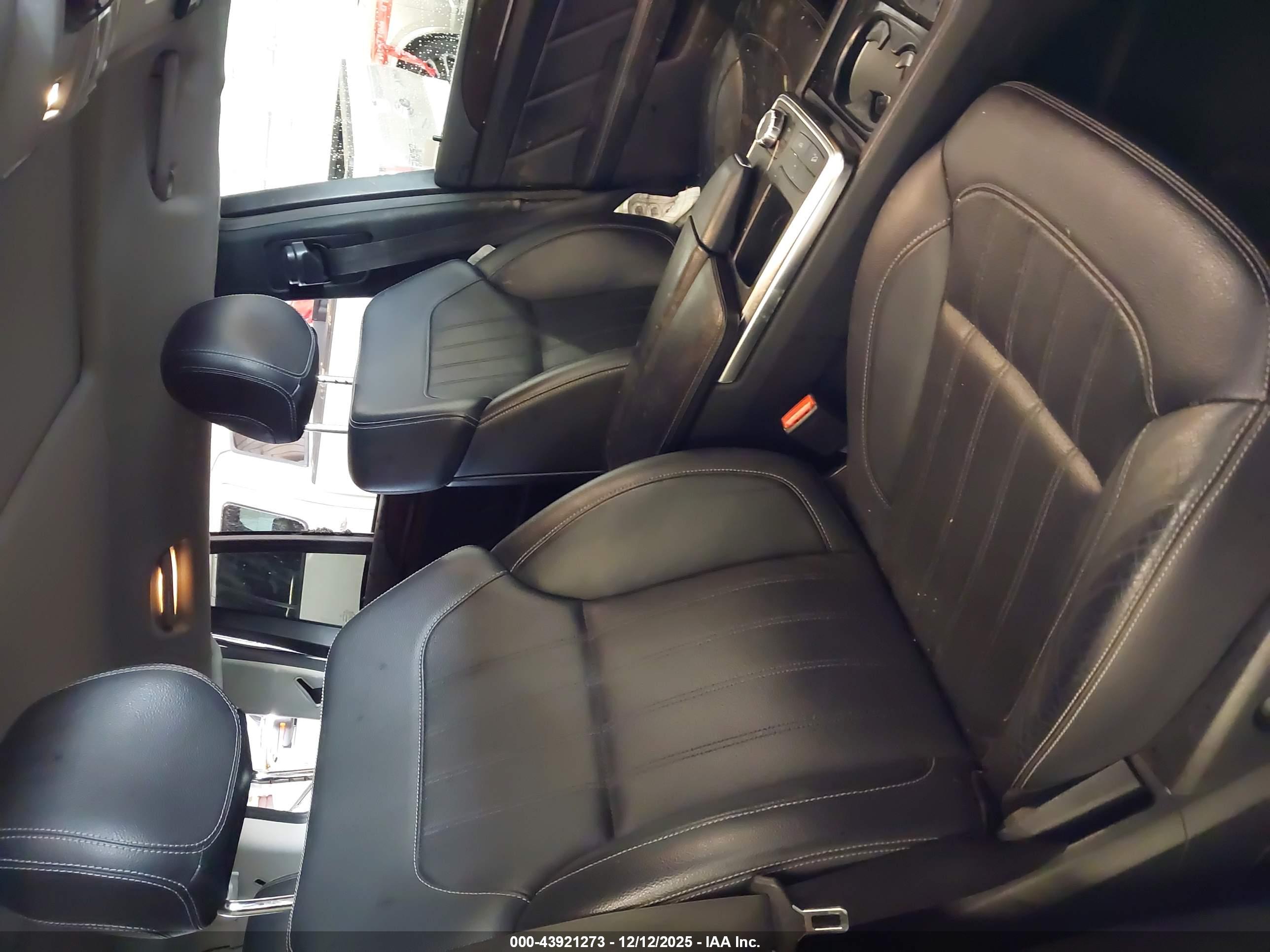 MERCEDES-BENZ GL image 8