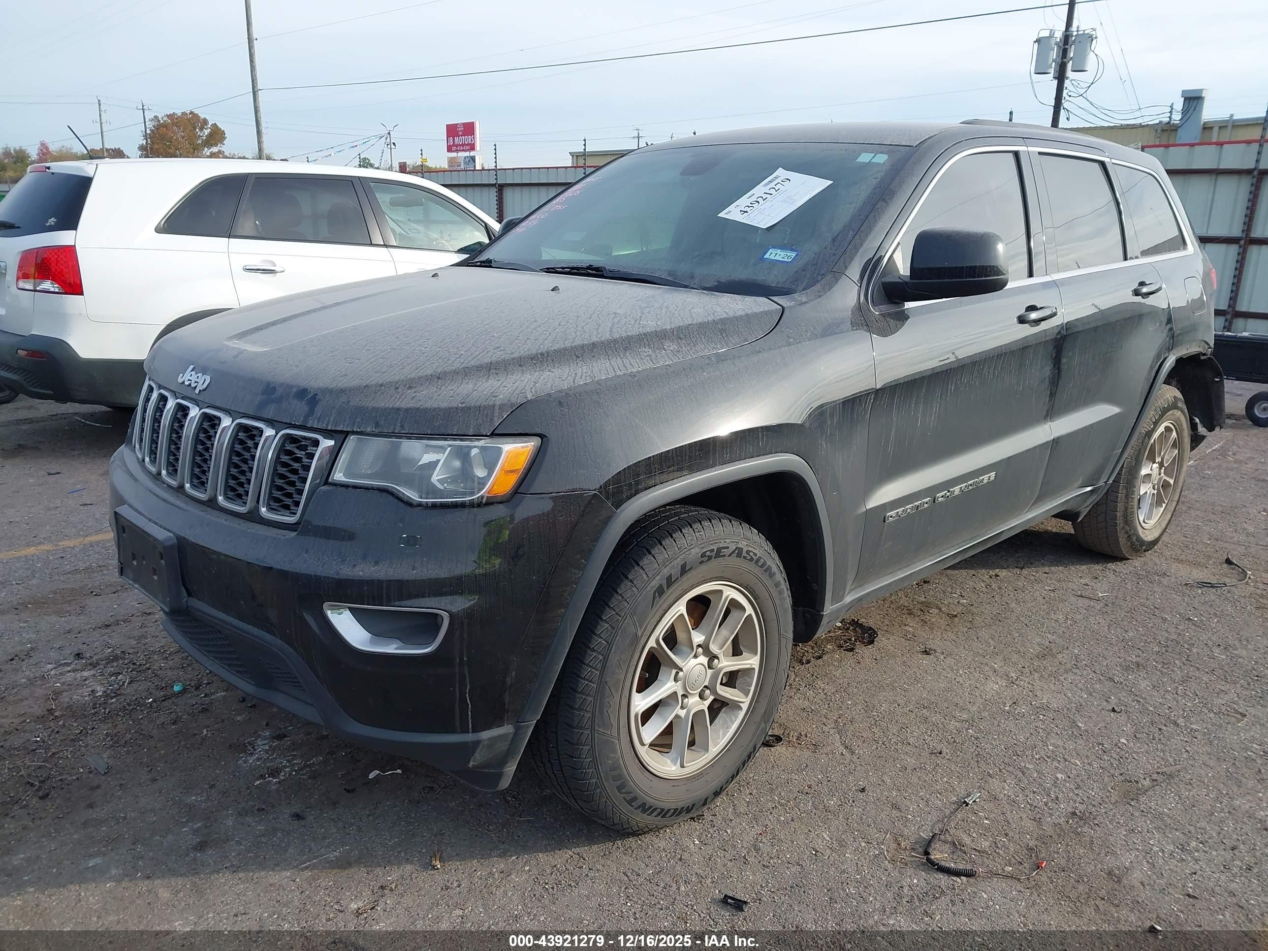 JEEP GRAND image 2