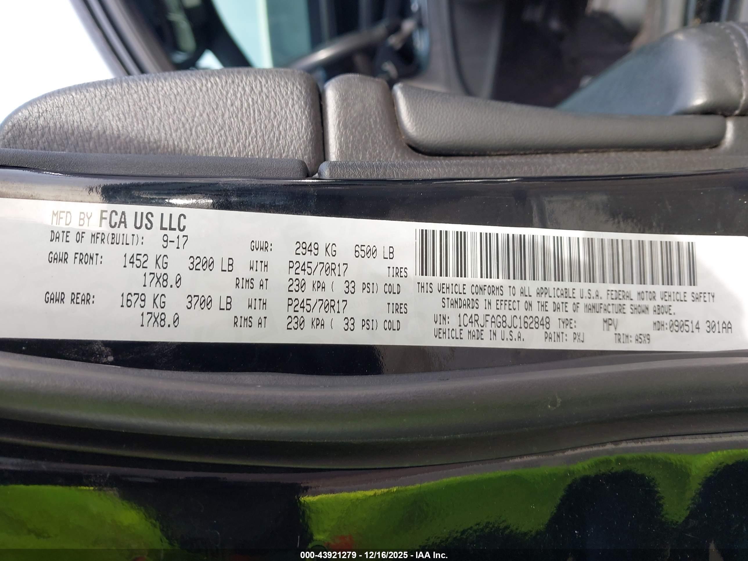 JEEP GRAND image 9