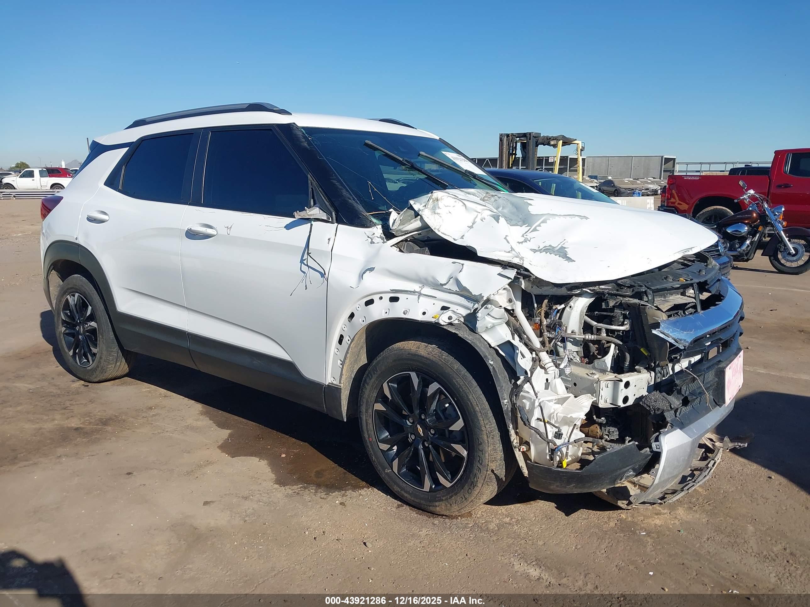 CHEVROLET TRAILBLAZER image 6