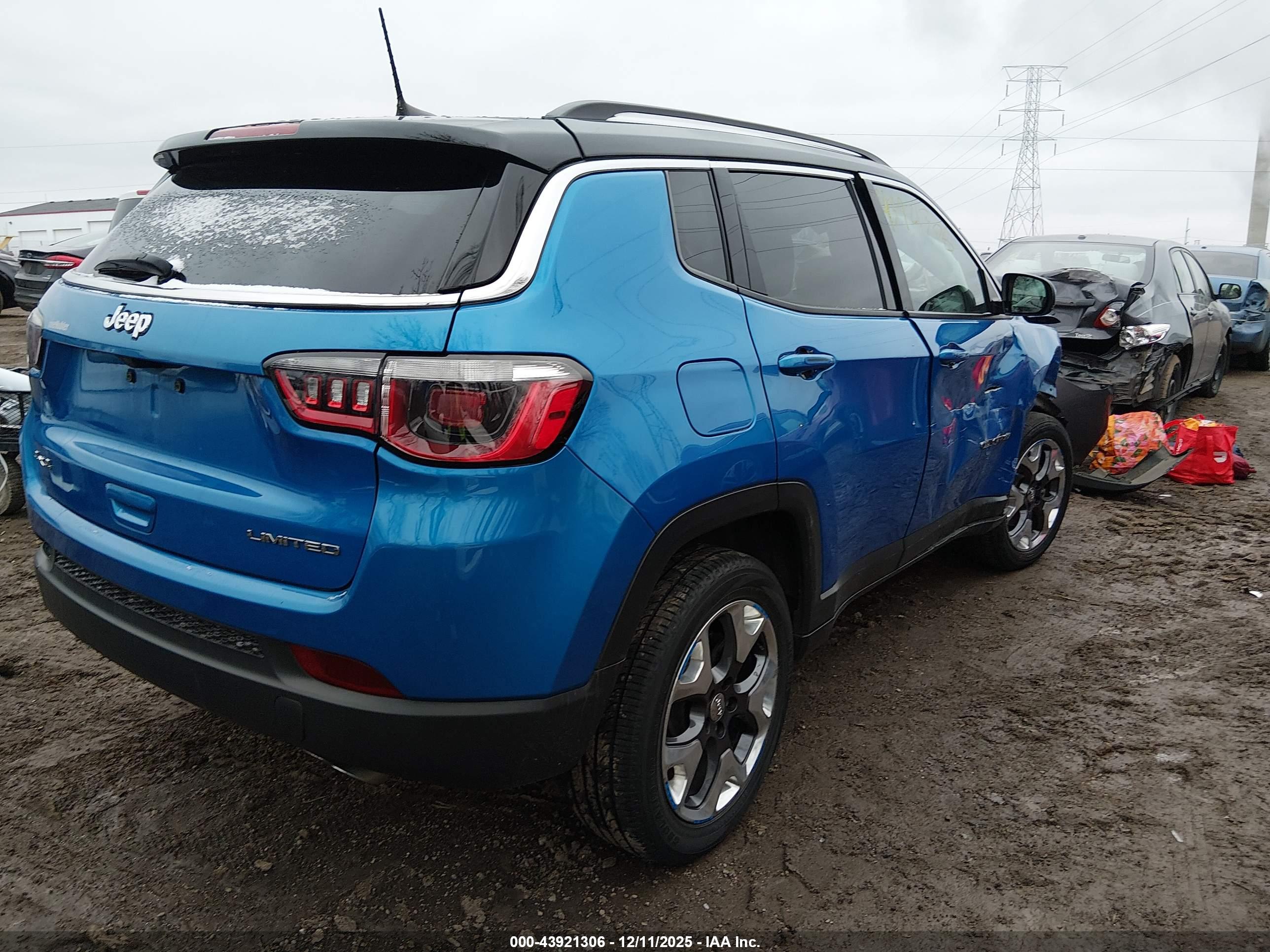 JEEP COMPASS image 4
