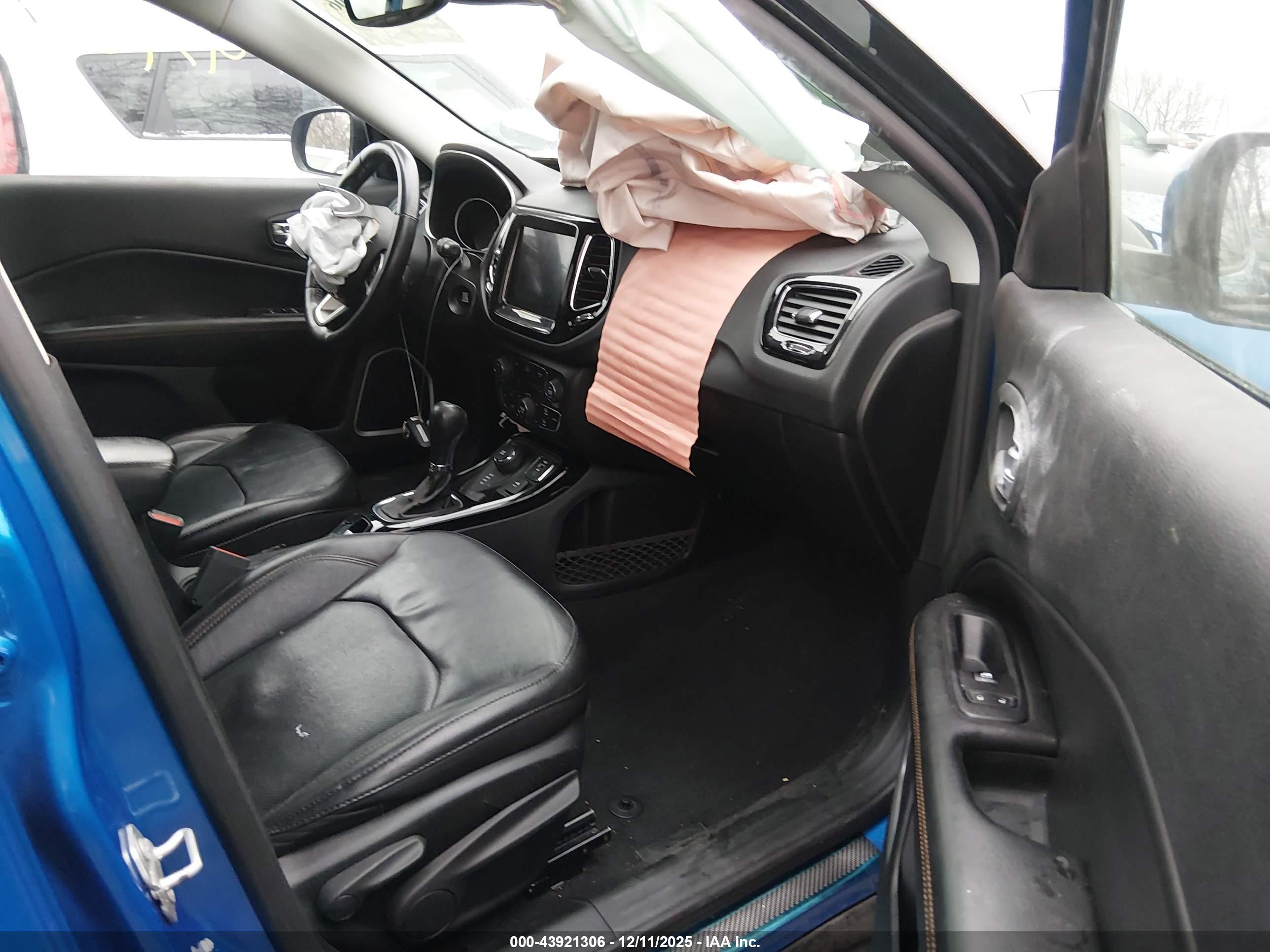 JEEP COMPASS image 5