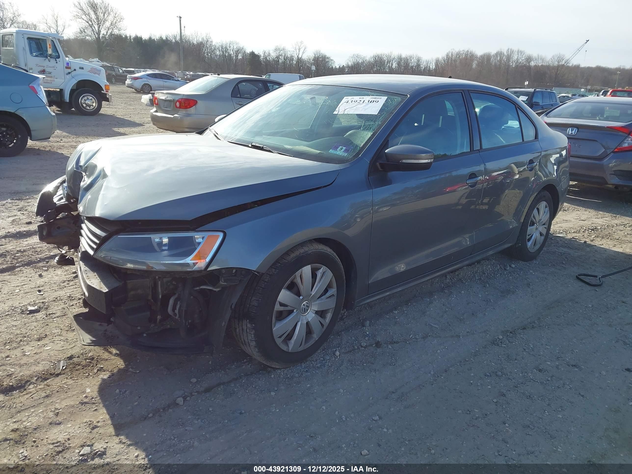 VOLKSWAGEN JETTA image 2