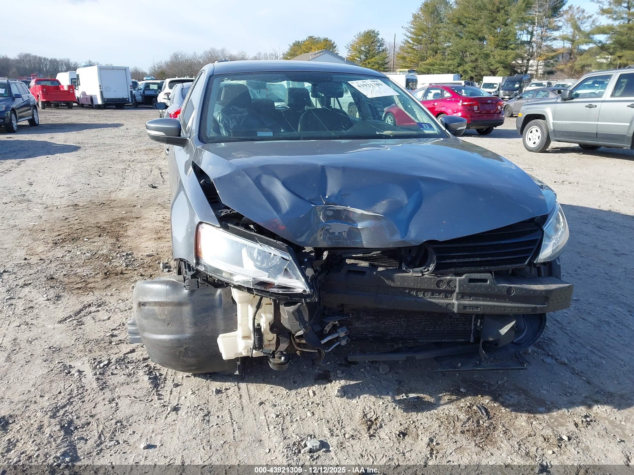 VOLKSWAGEN JETTA image 6
