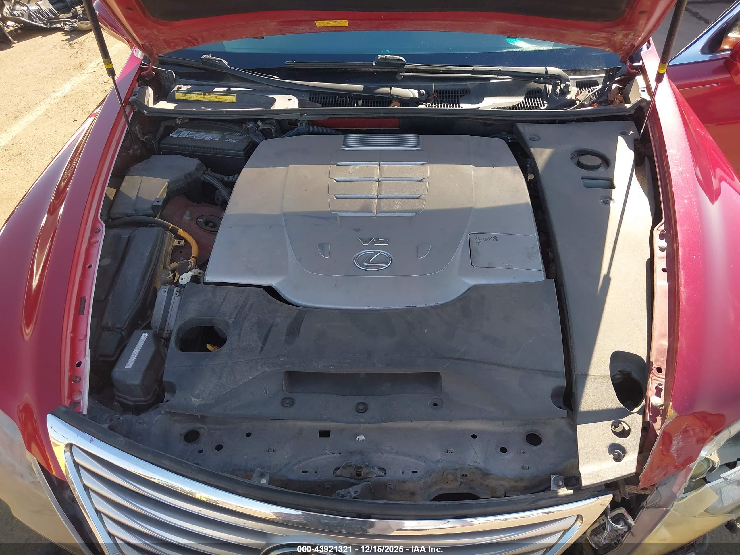 LEXUS LS image 10