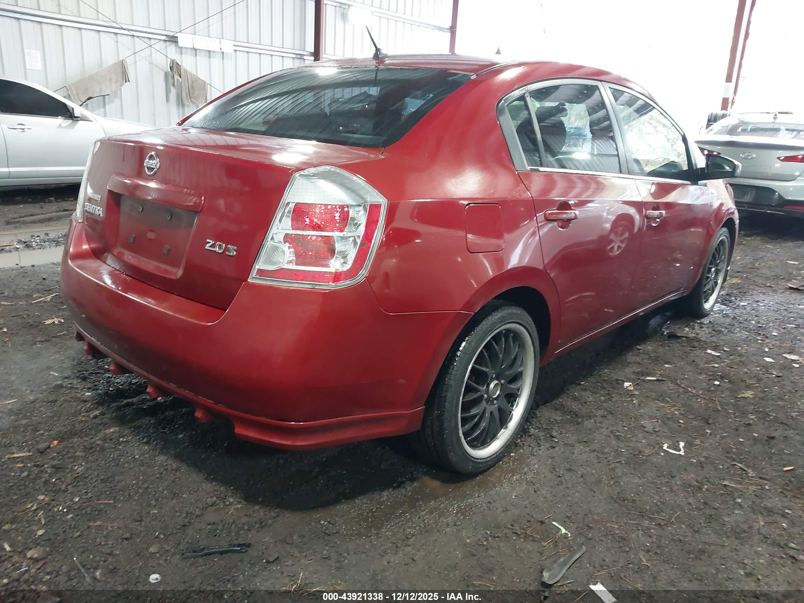 NISSAN SENTRA image 4