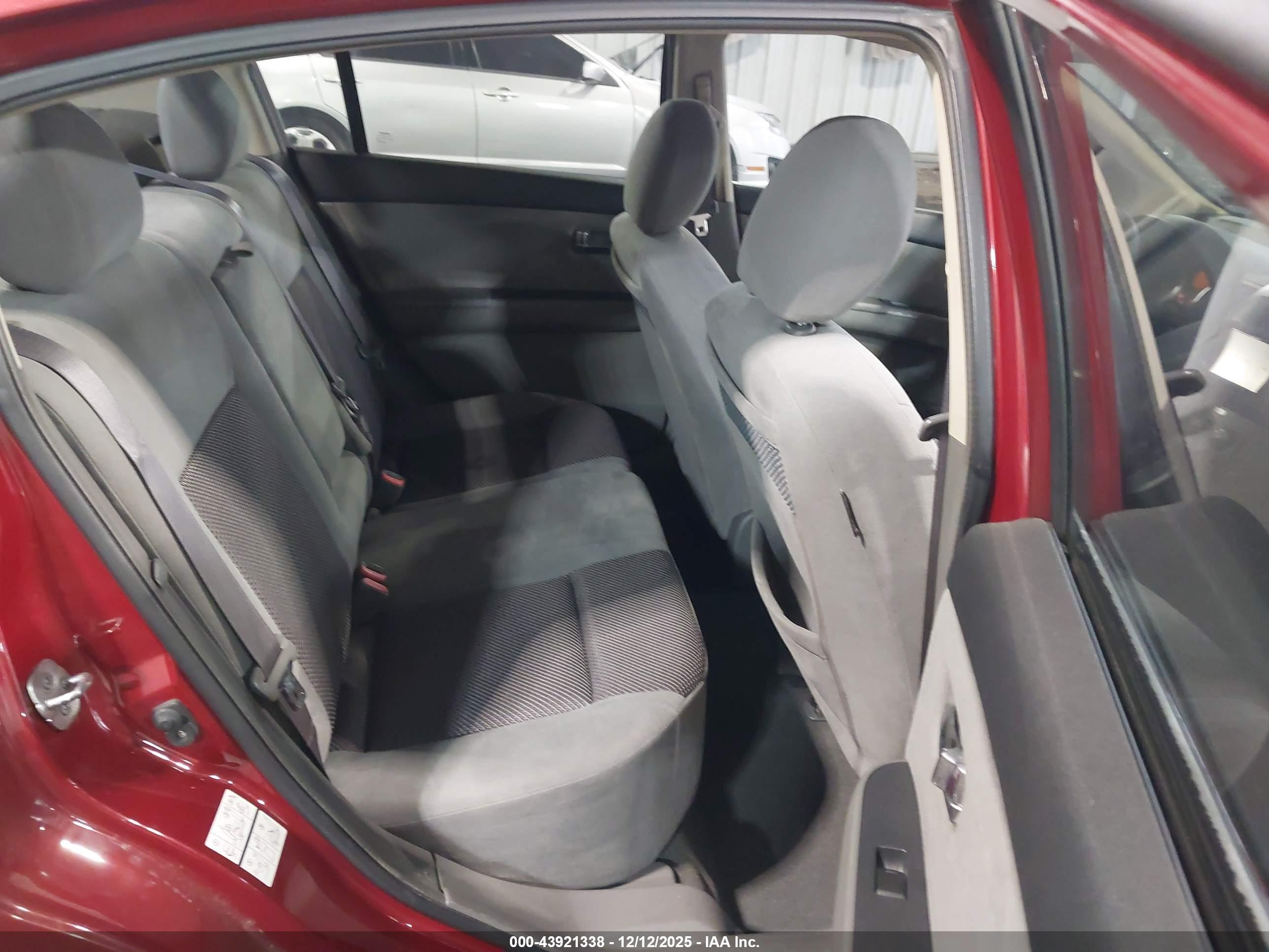 NISSAN SENTRA image 8