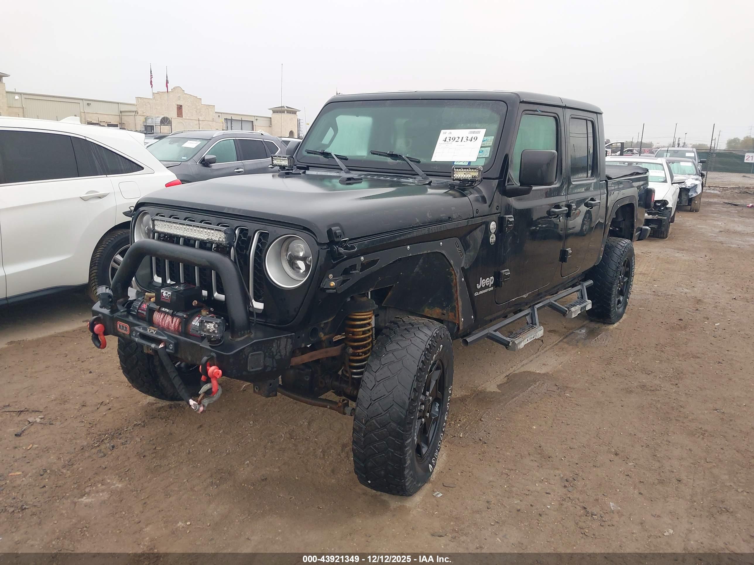 JEEP GLADIATOR image 2