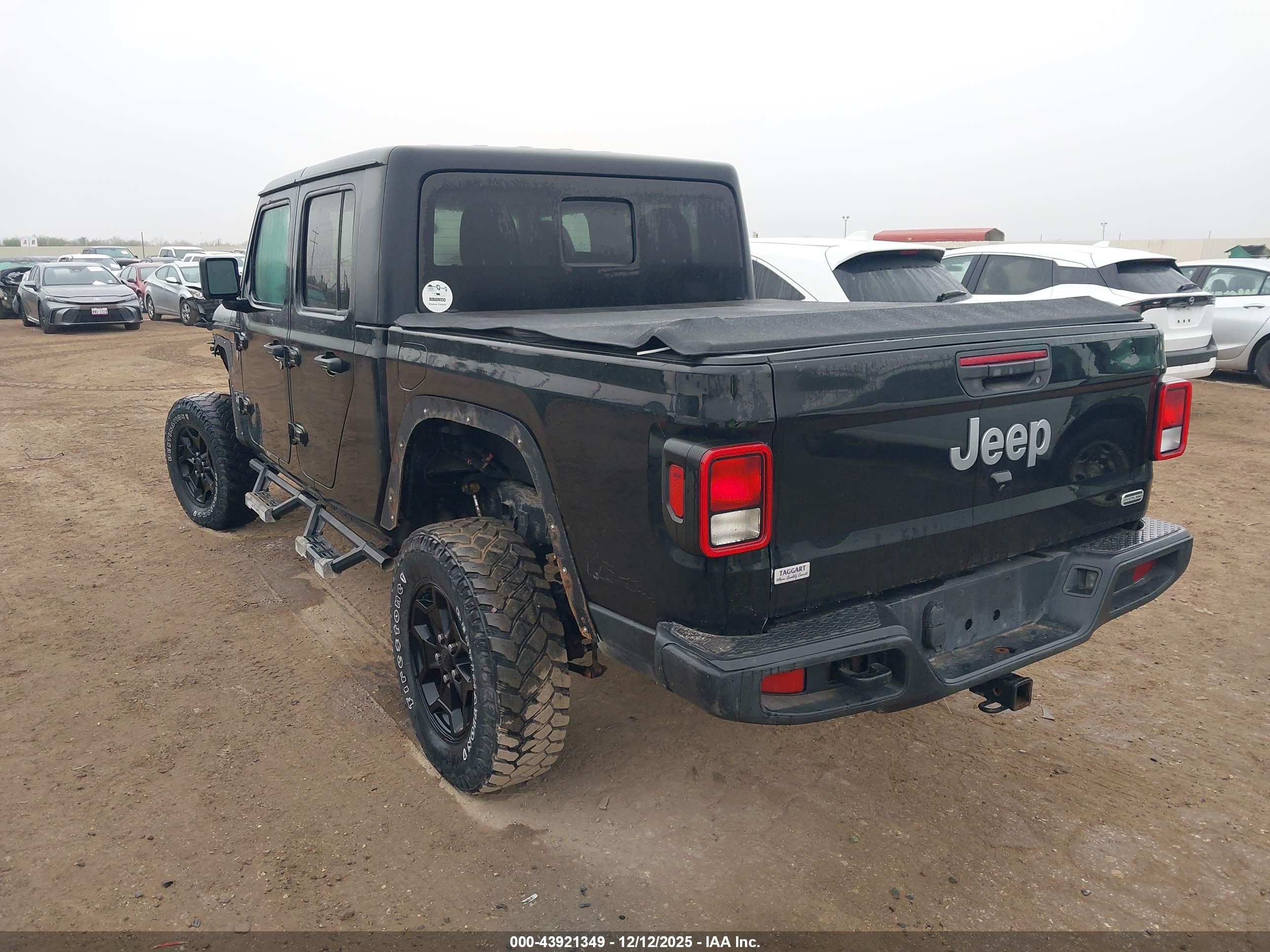 JEEP GLADIATOR image 3