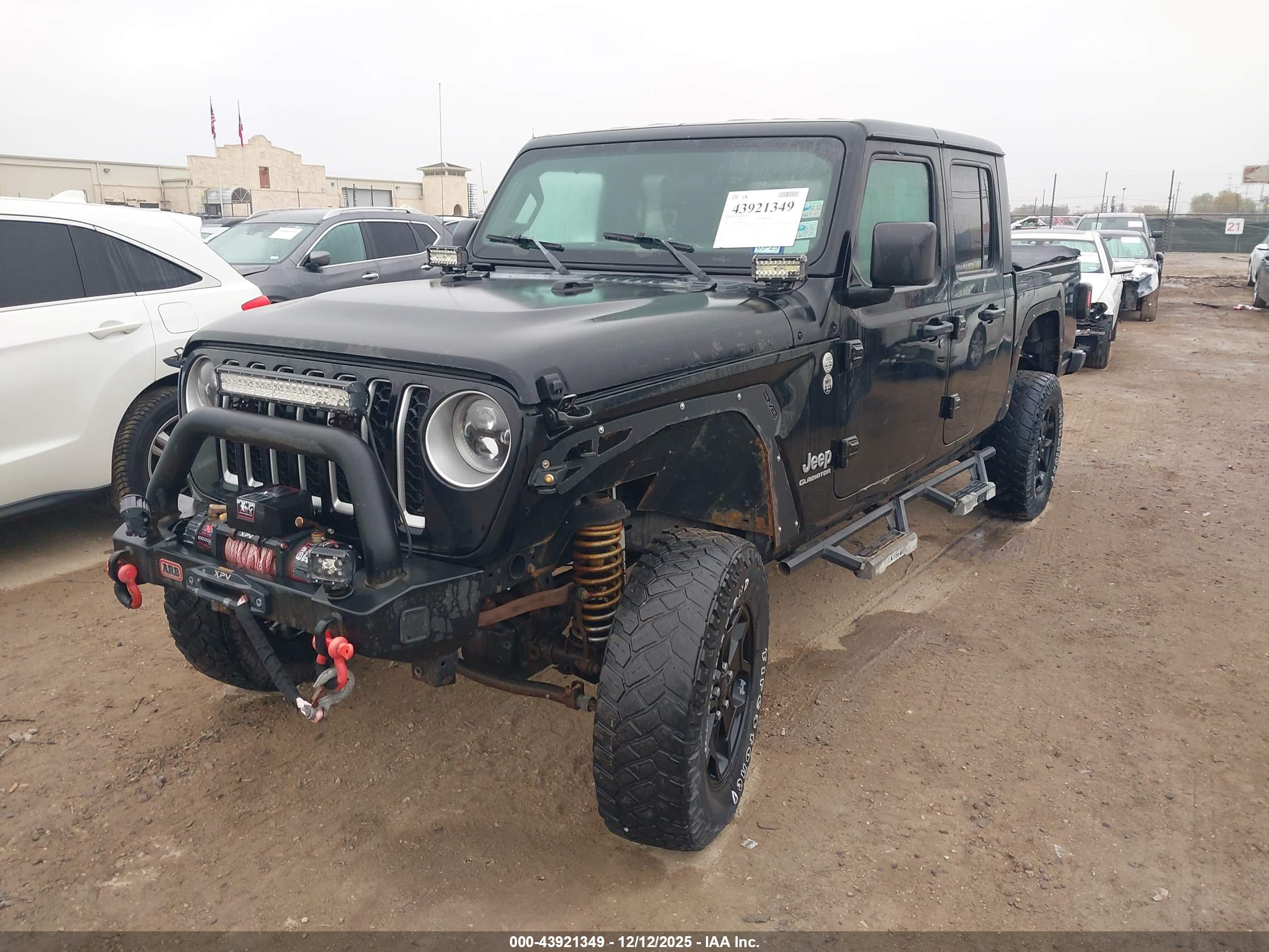 JEEP GLADIATOR image 6