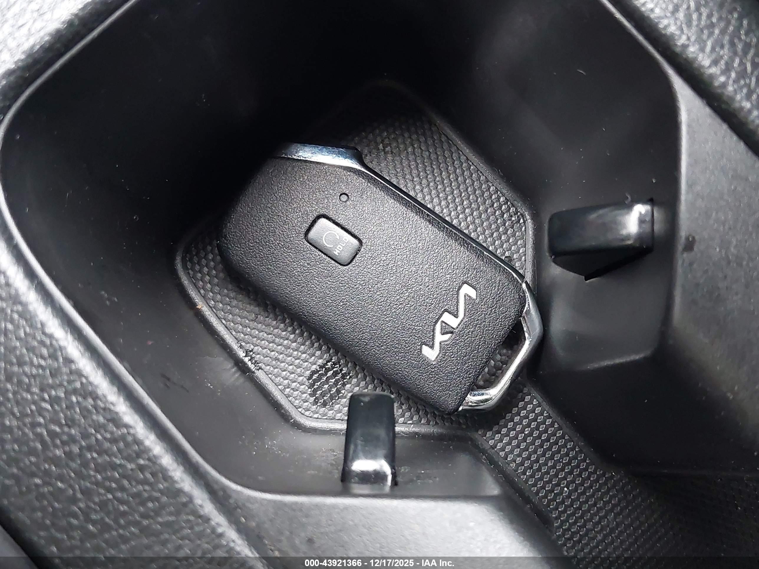 KIA FORTE image 11