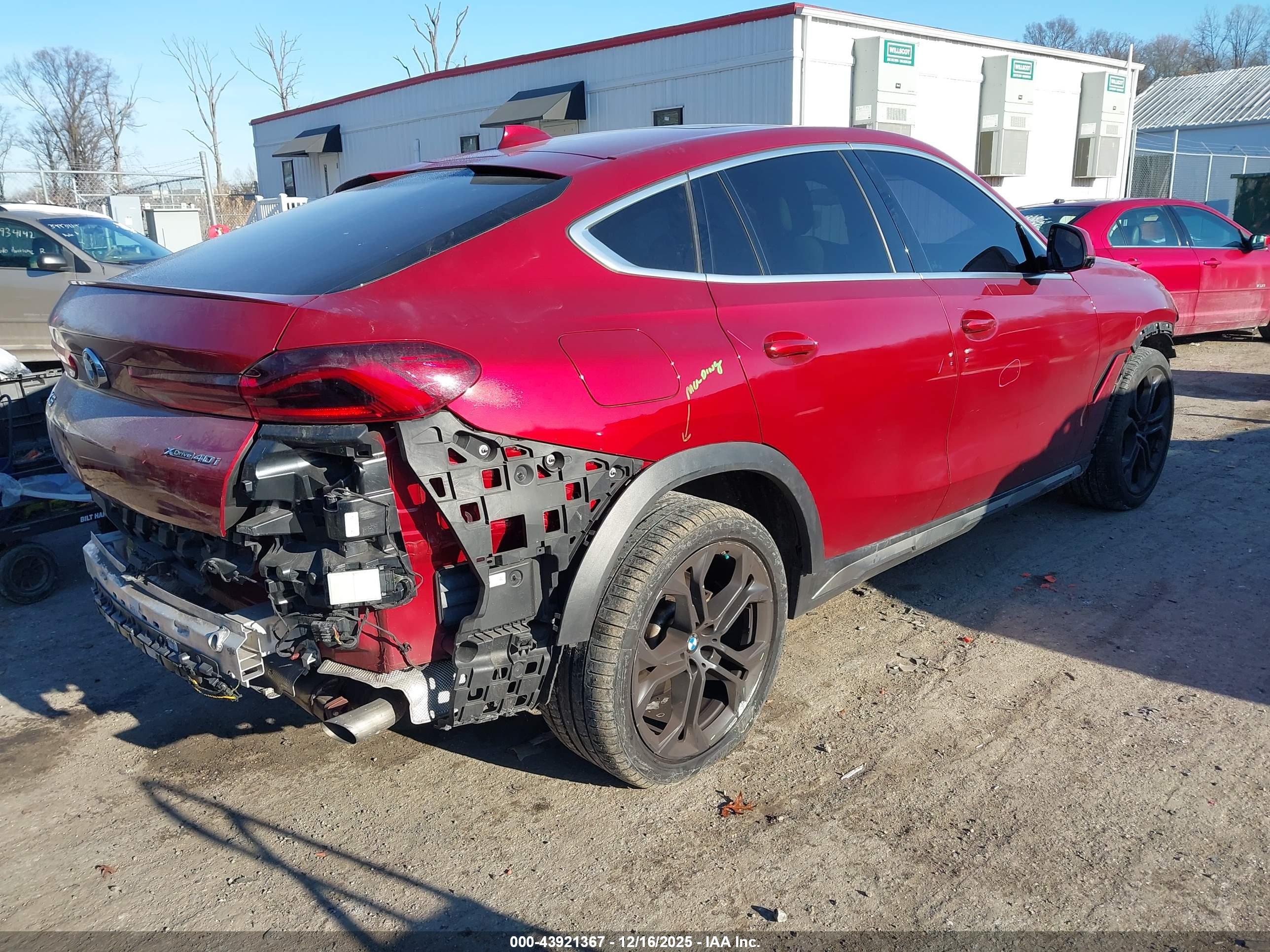 BMW X6 image 4