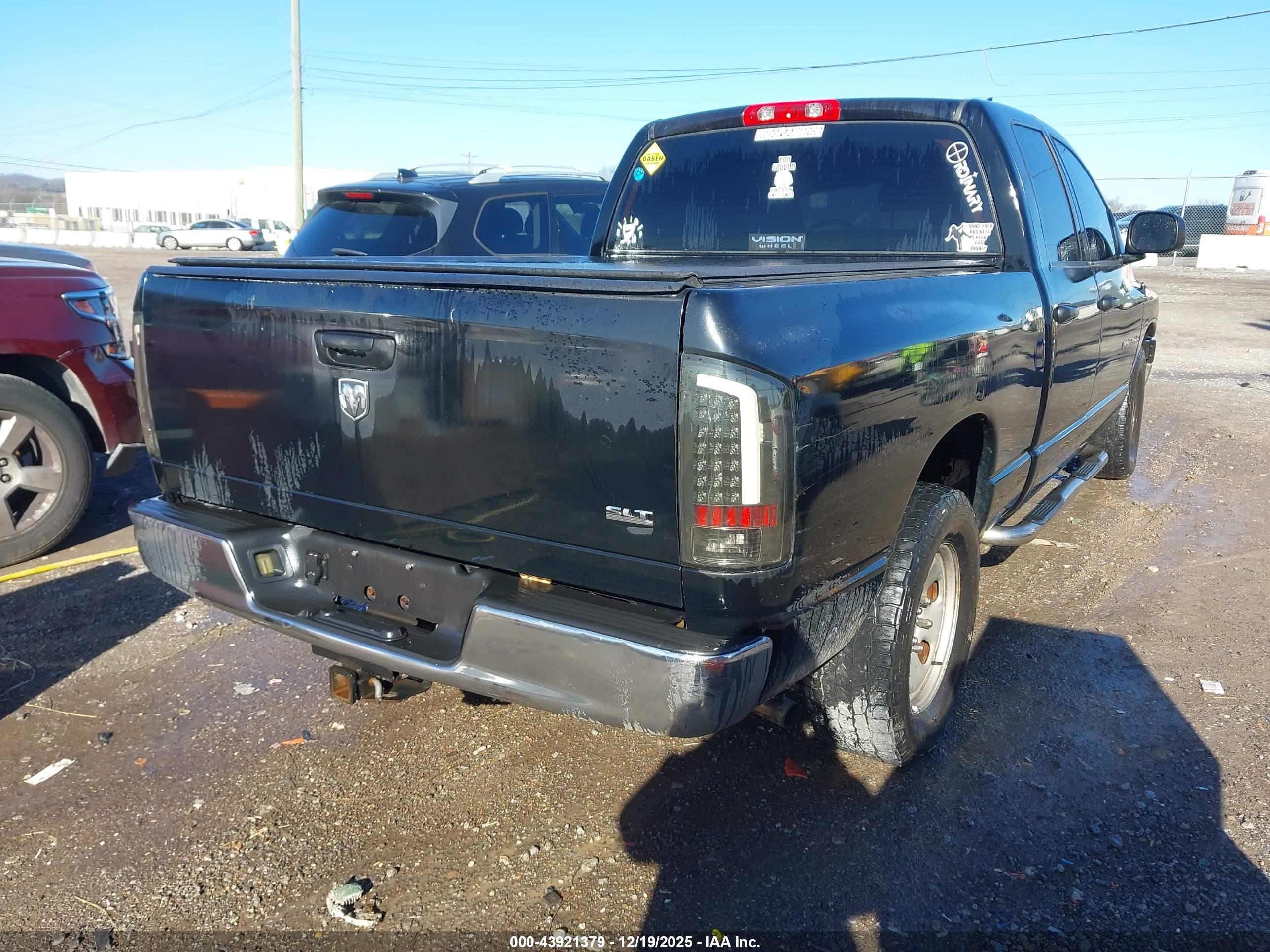 DODGE RAM image 4