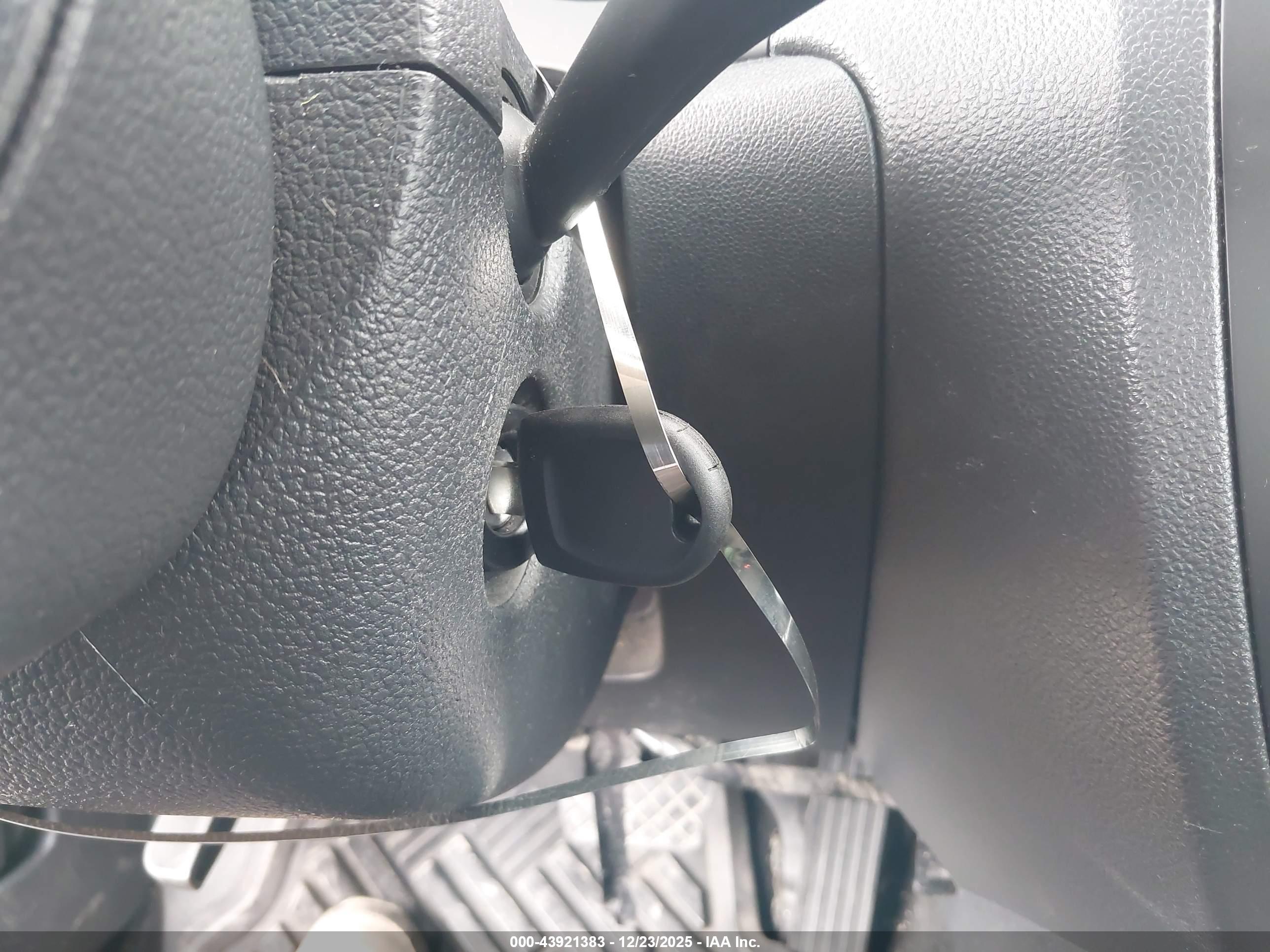 VOLKSWAGEN JETTA image 11
