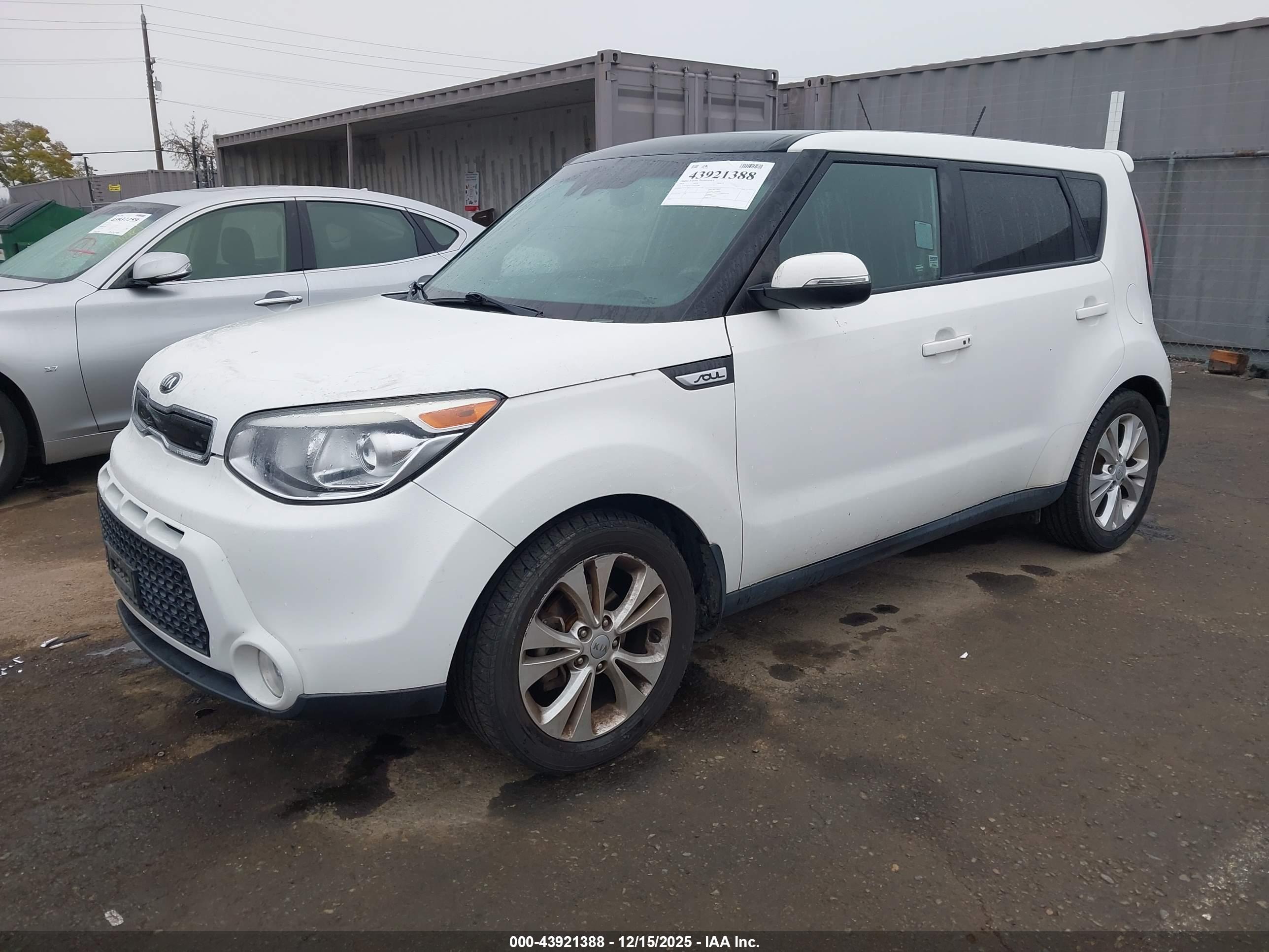 KIA SOUL image 2