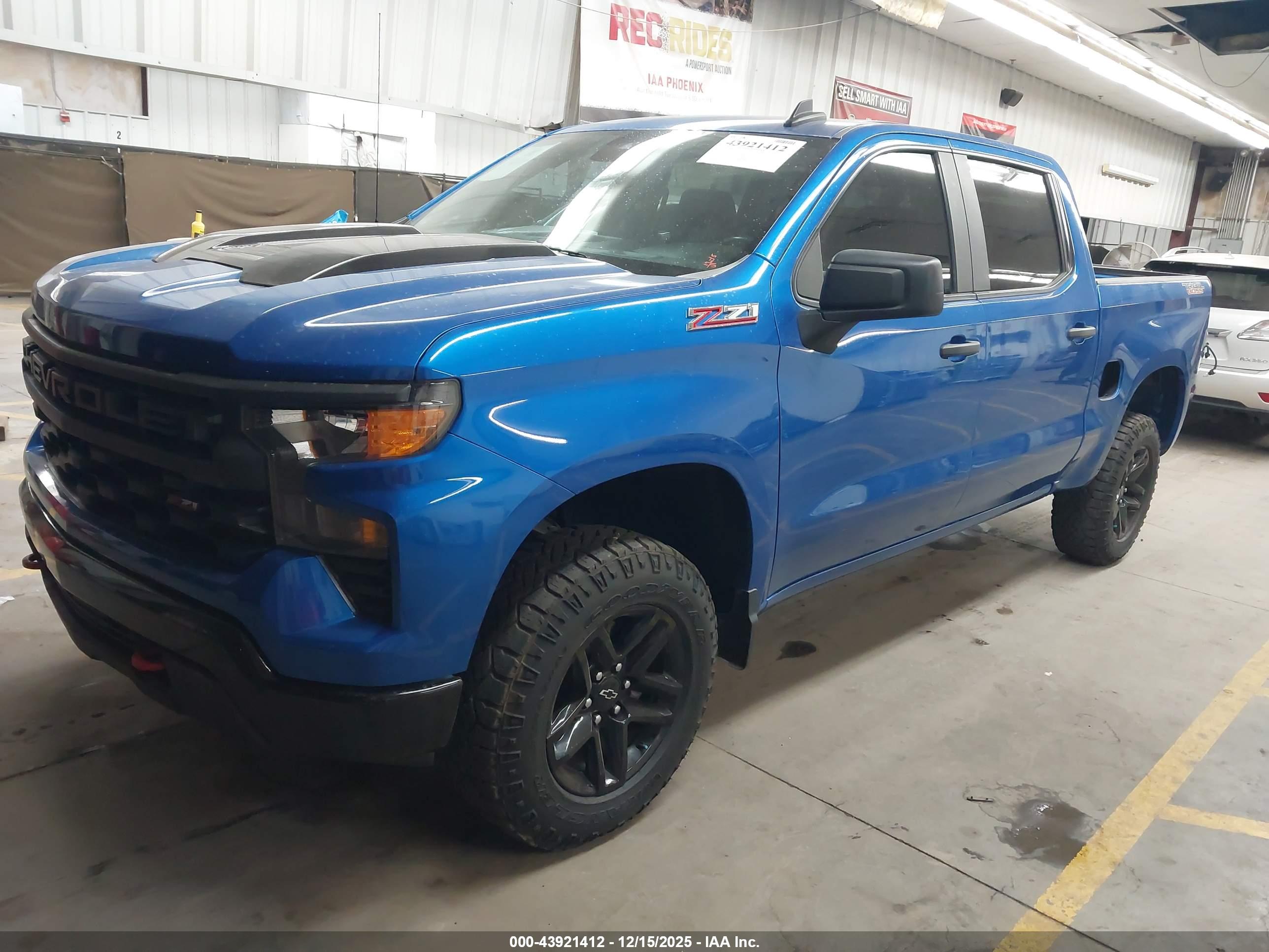 CHEVROLET SILVERADO image 2