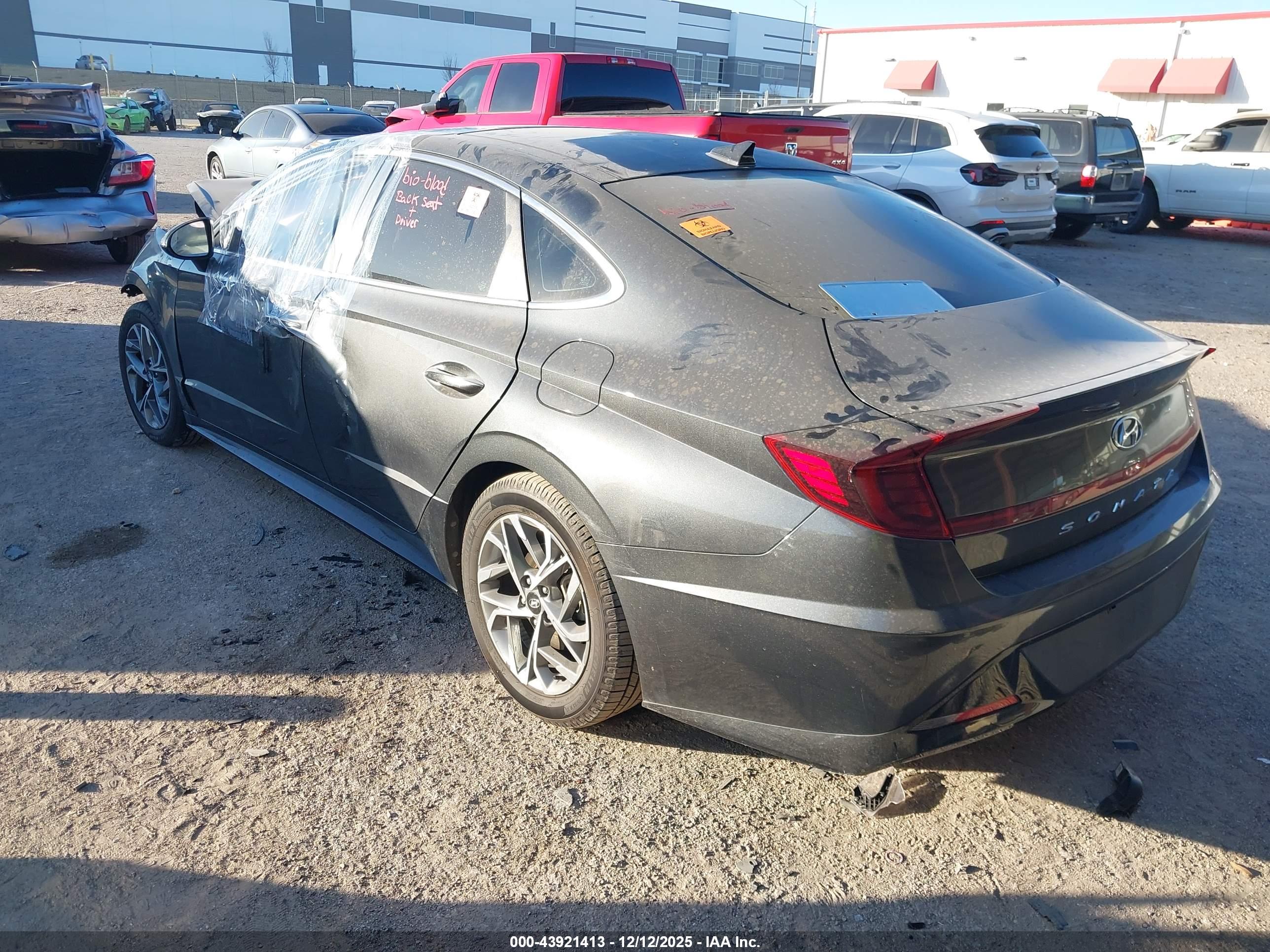 HYUNDAI SONATA image 3