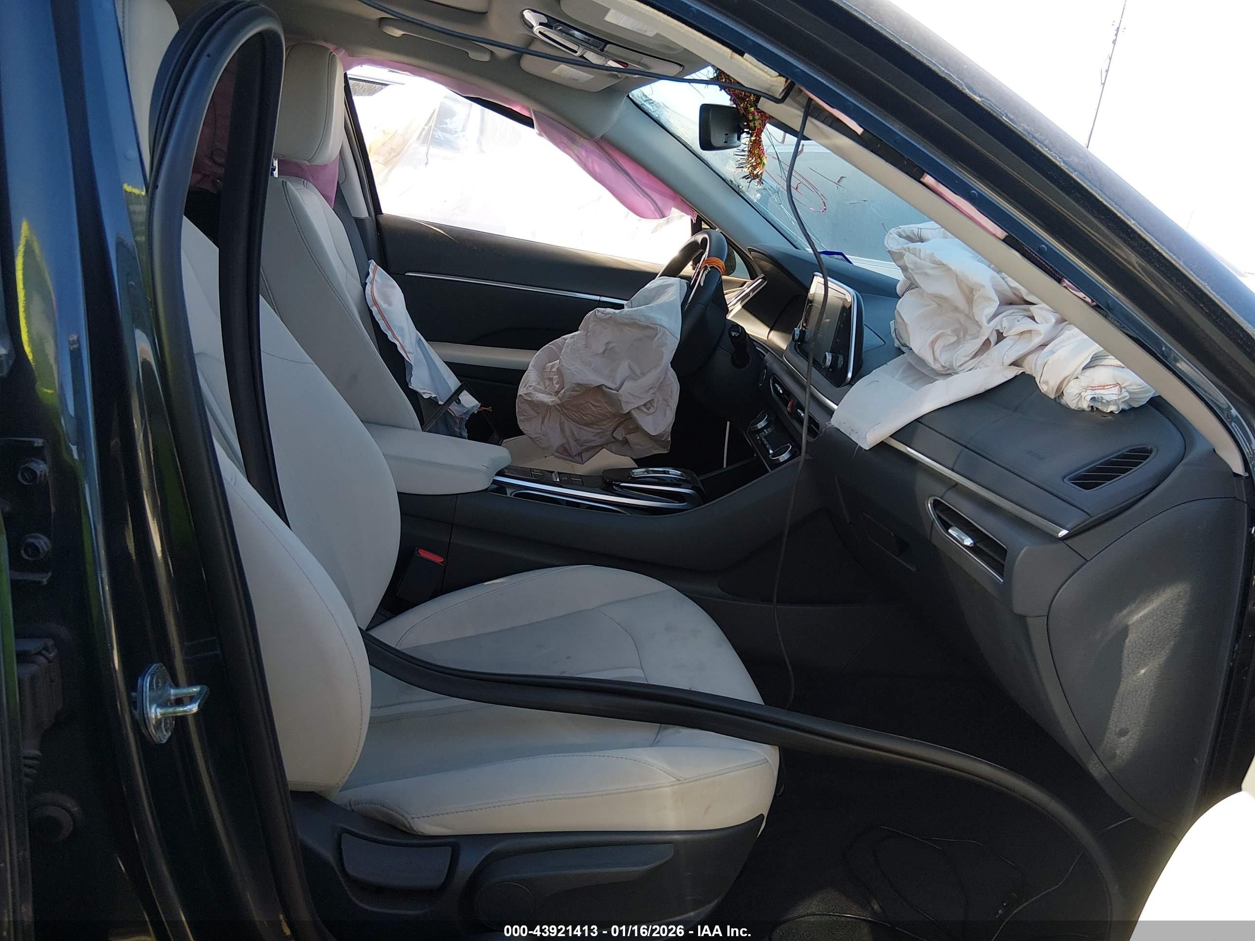 HYUNDAI SONATA image 5