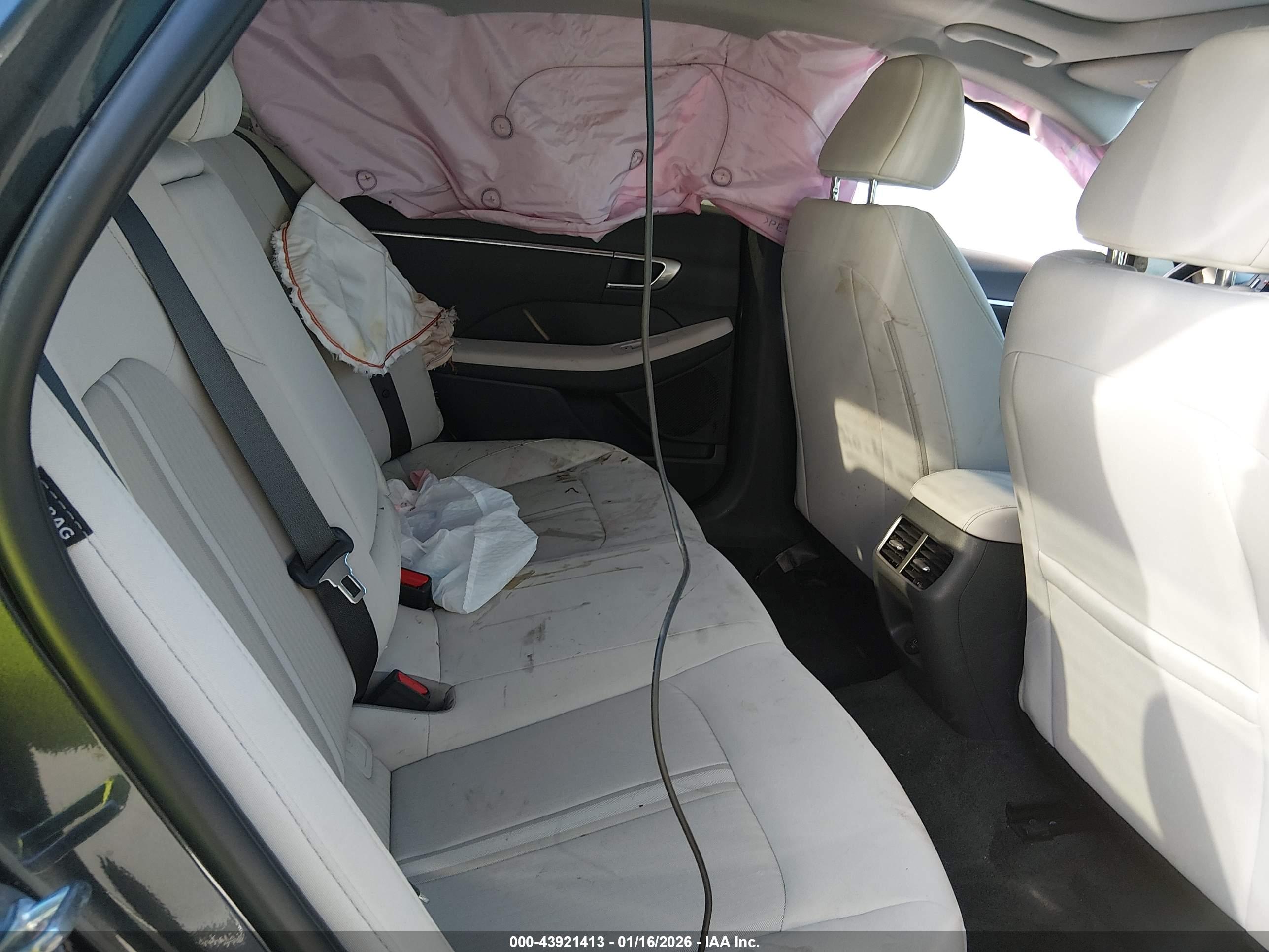 HYUNDAI SONATA image 8