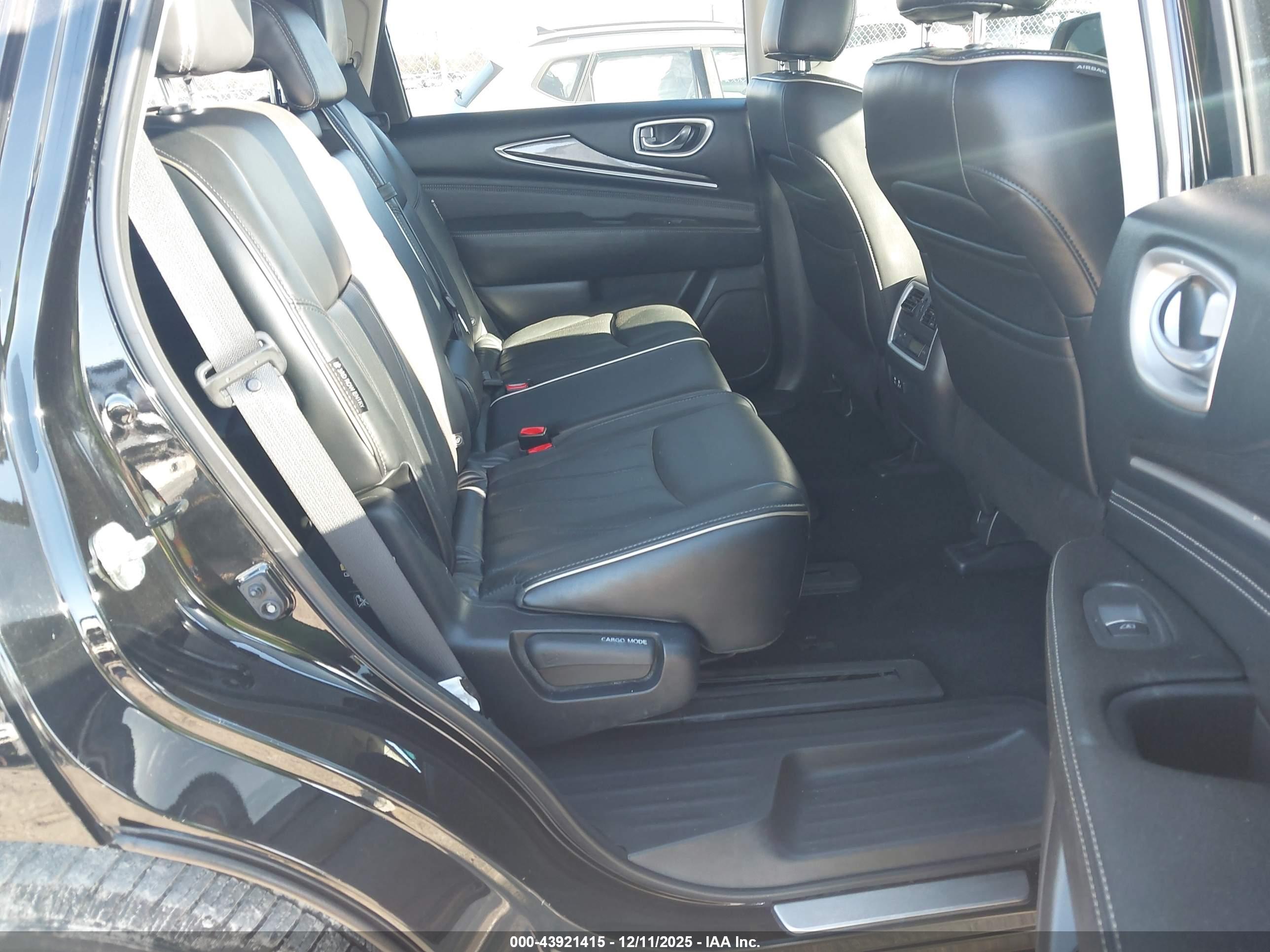 INFINITI QX60 image 8