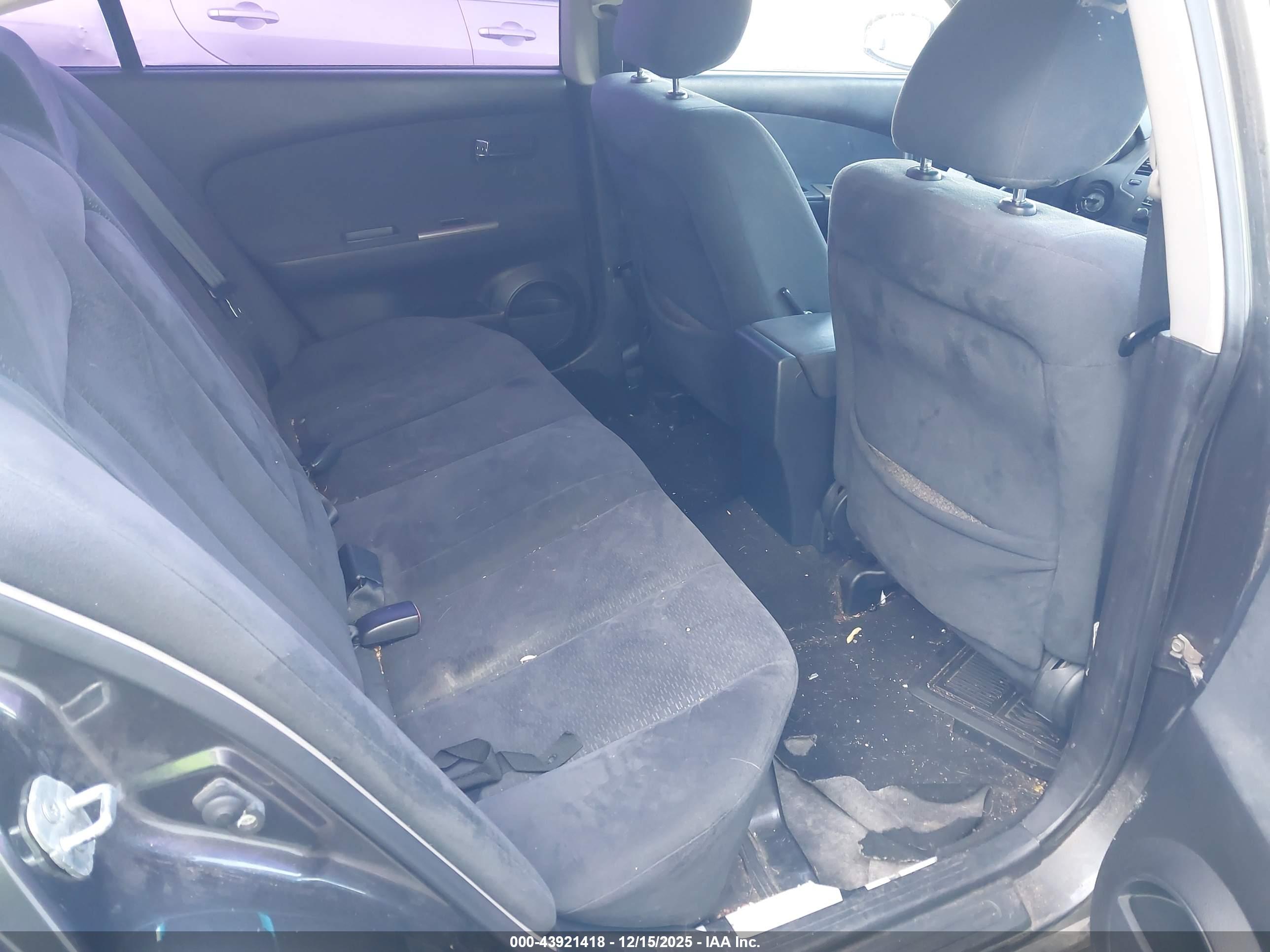NISSAN ALTIMA image 8