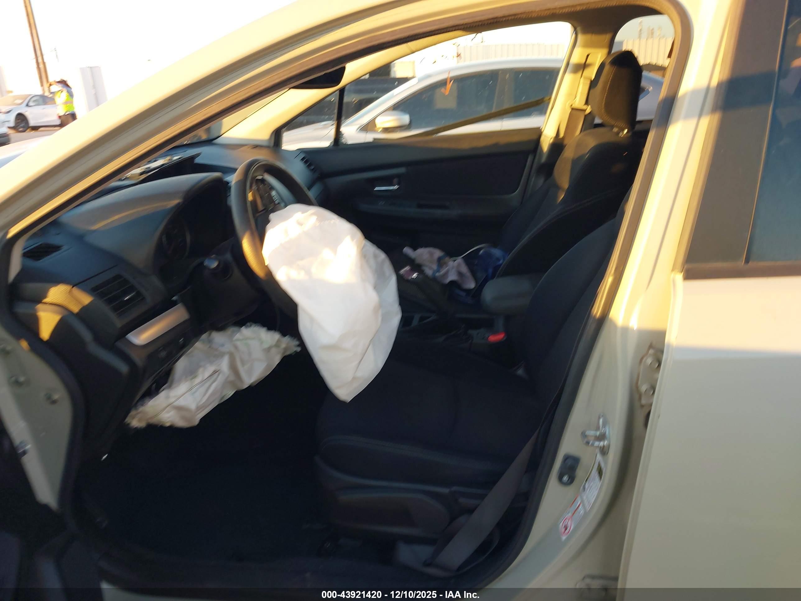 SUBARU XV image 5