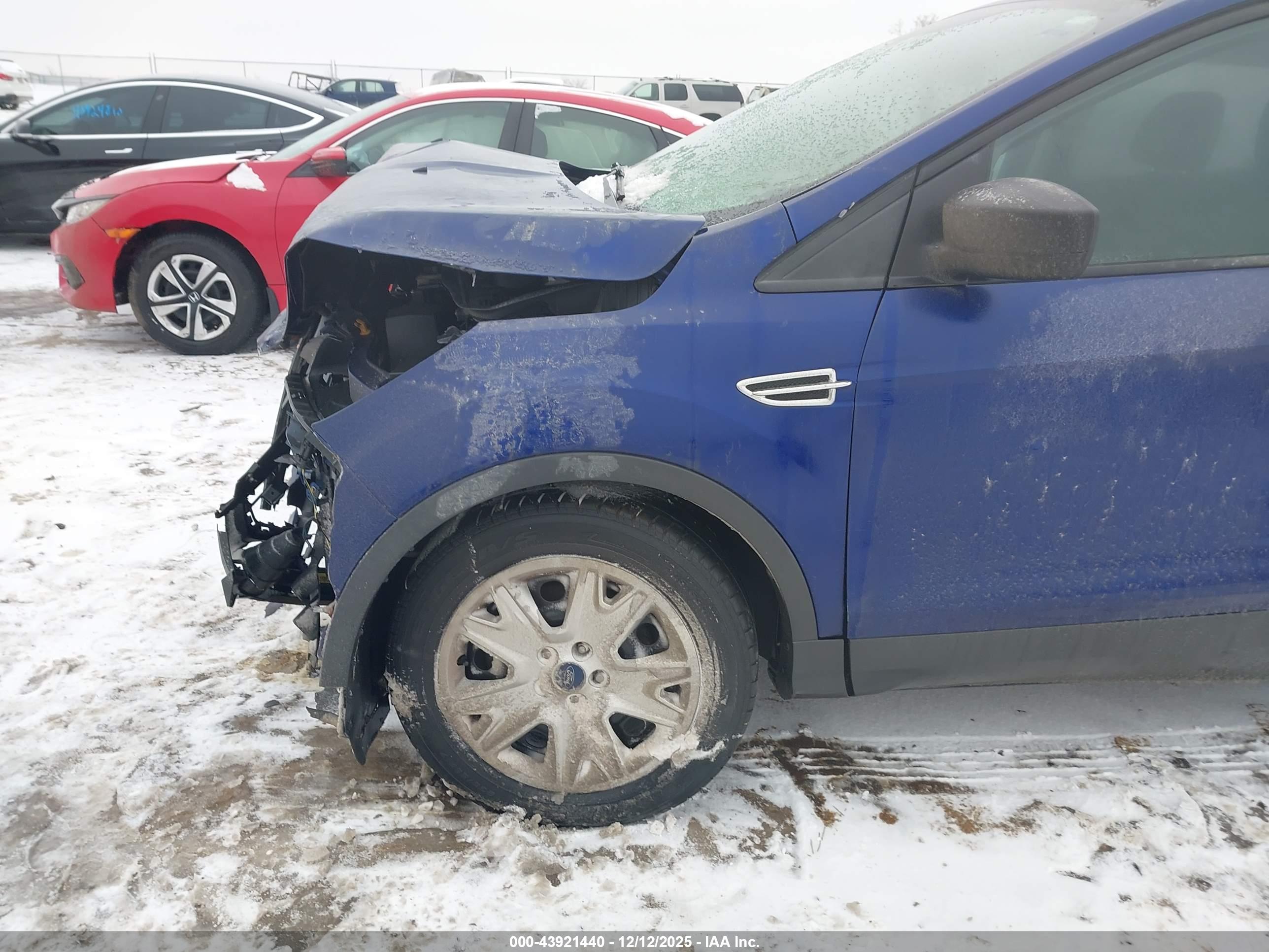 FORD ESCAPE image 6