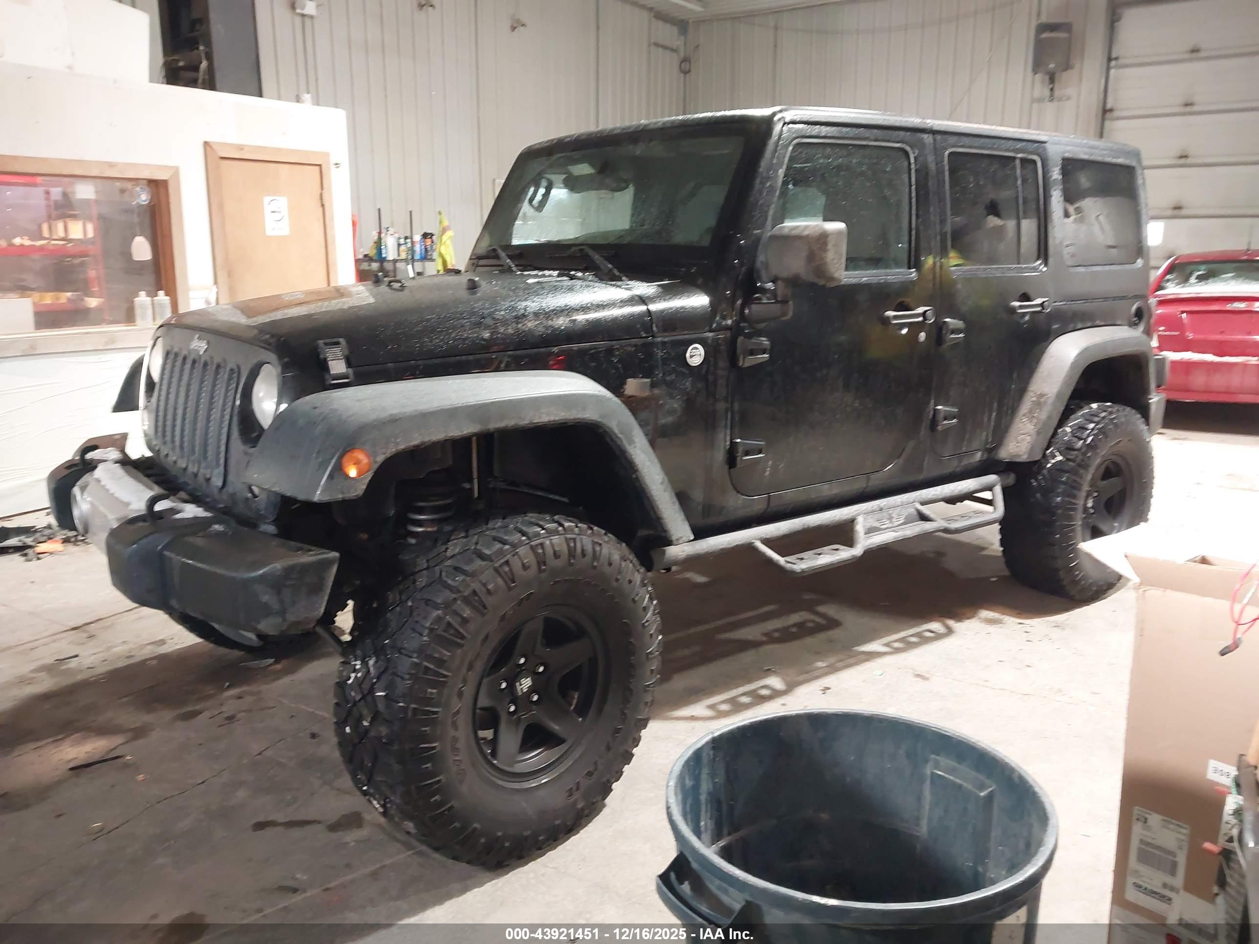JEEP WRANGLER image 2