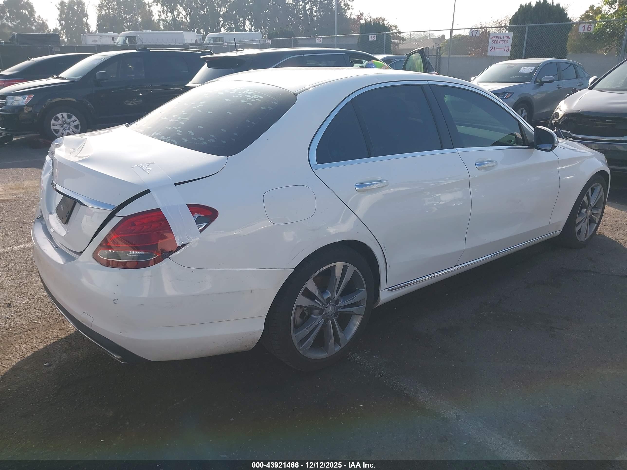 MERCEDES-BENZ C image 4