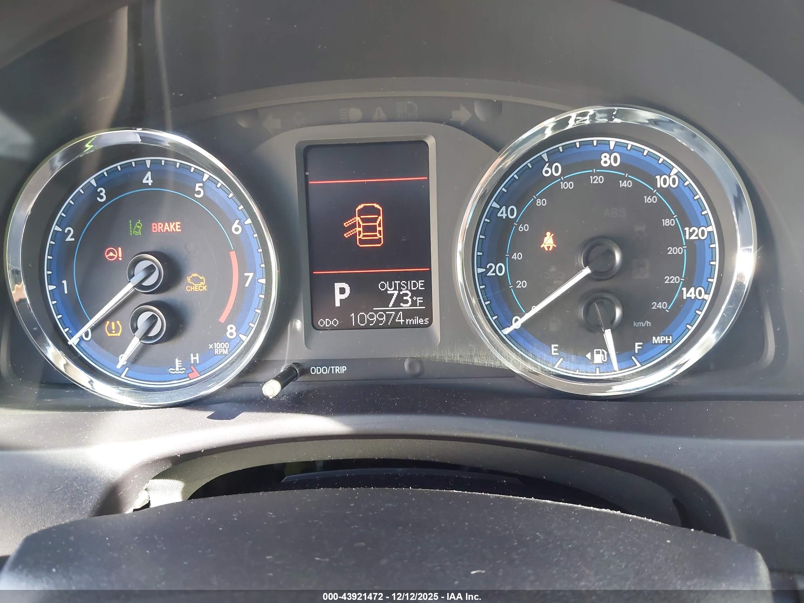TOYOTA COROLLA image 7