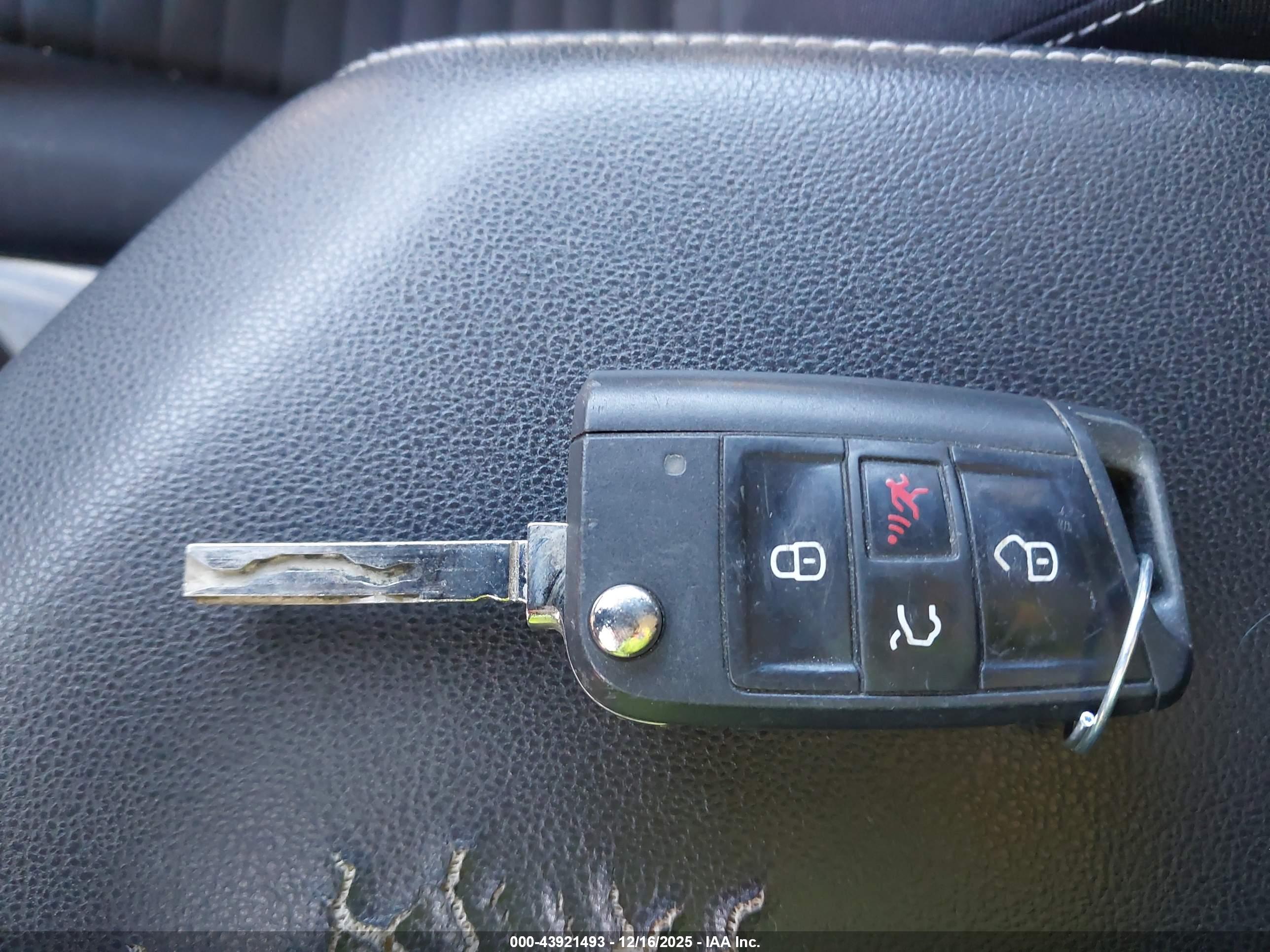 VOLKSWAGEN JETTA image 11