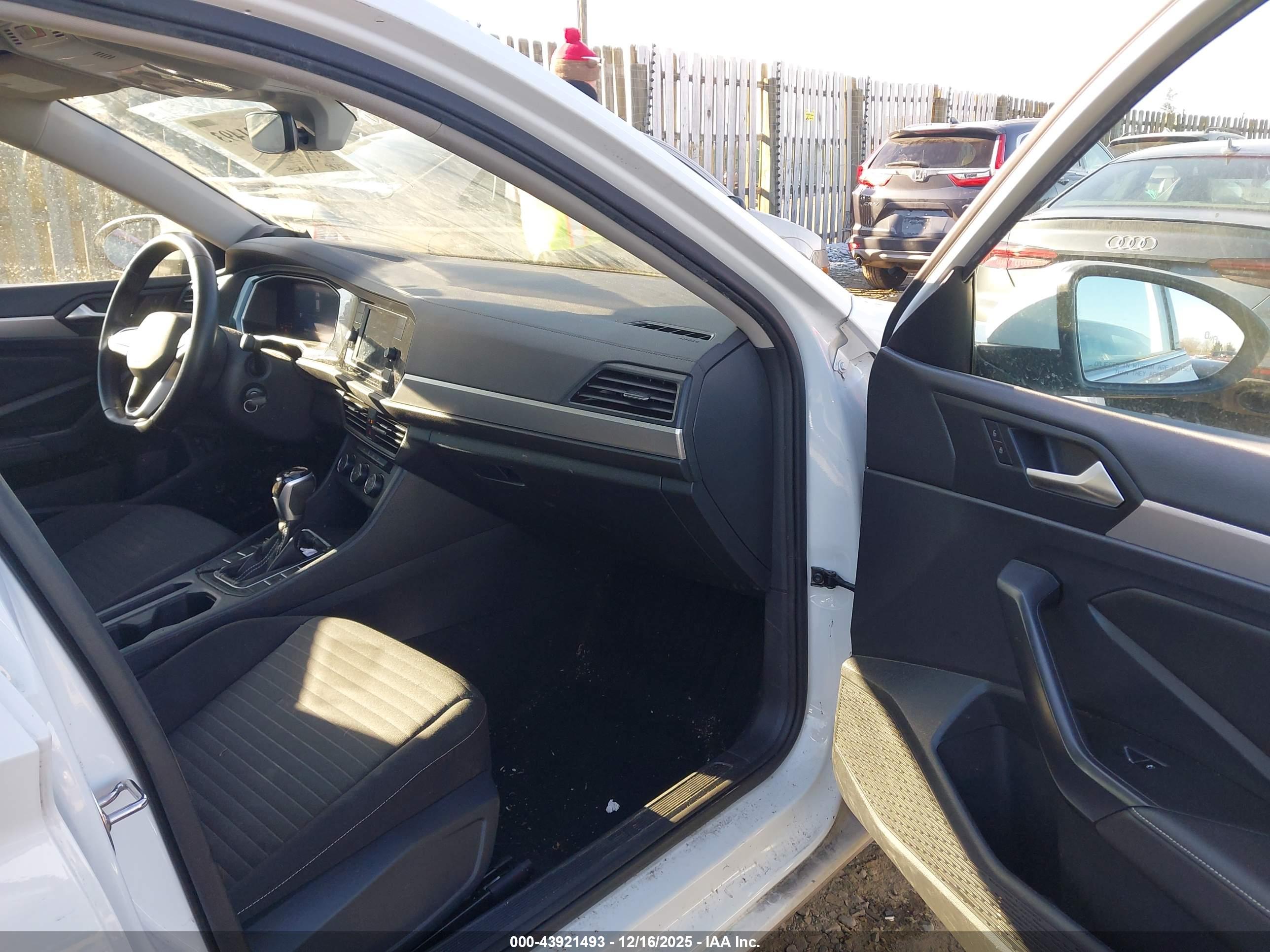 VOLKSWAGEN JETTA image 5